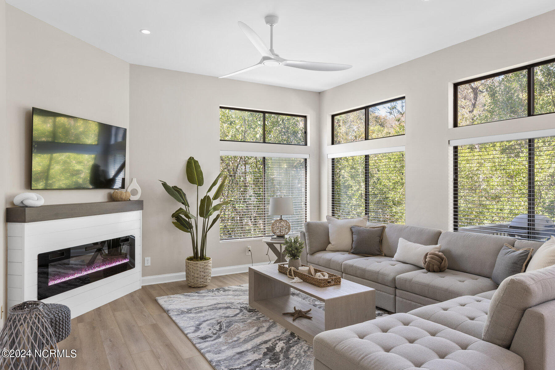 125 N Bald Head Wynd, #6