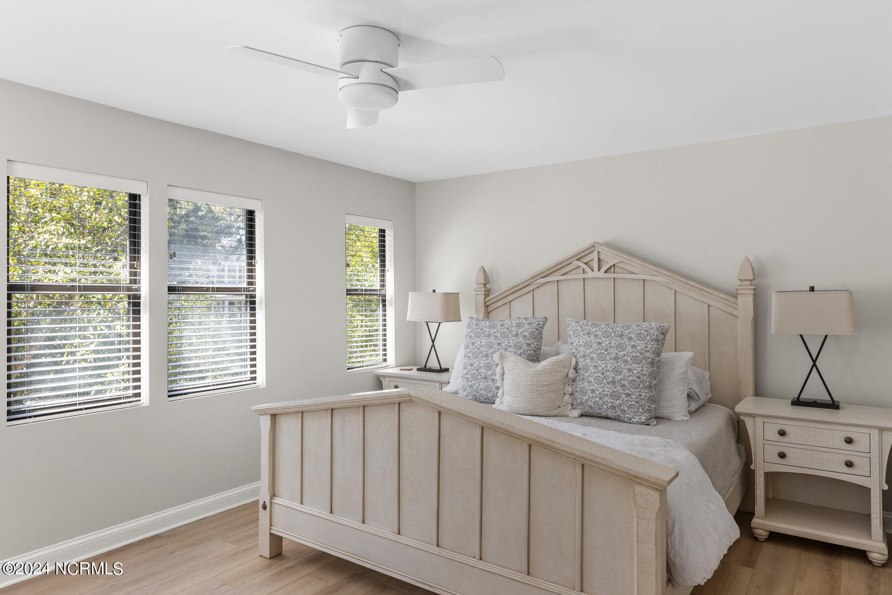 125 N Bald Head Wynd, #6