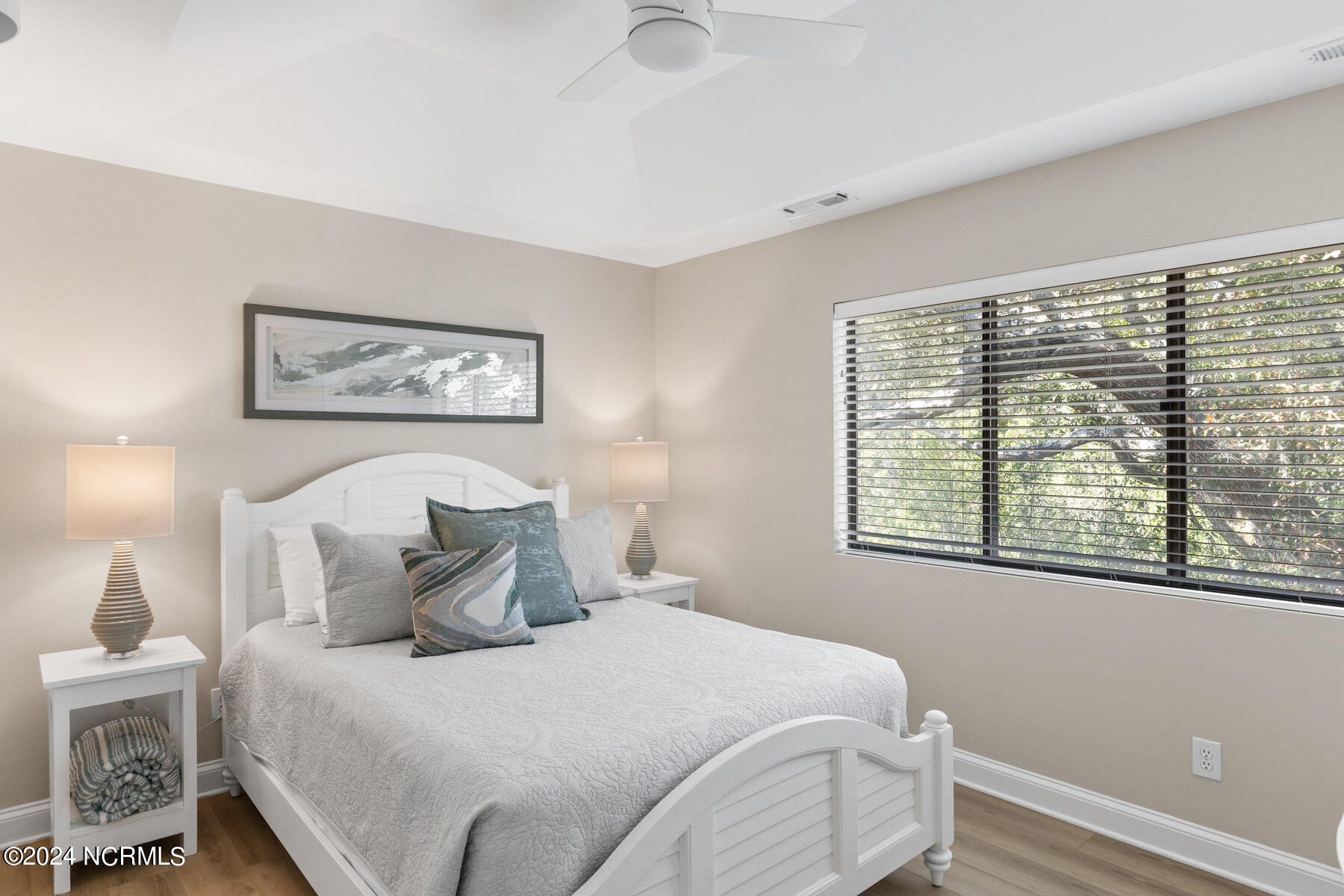 125 N Bald Head Wynd, #6