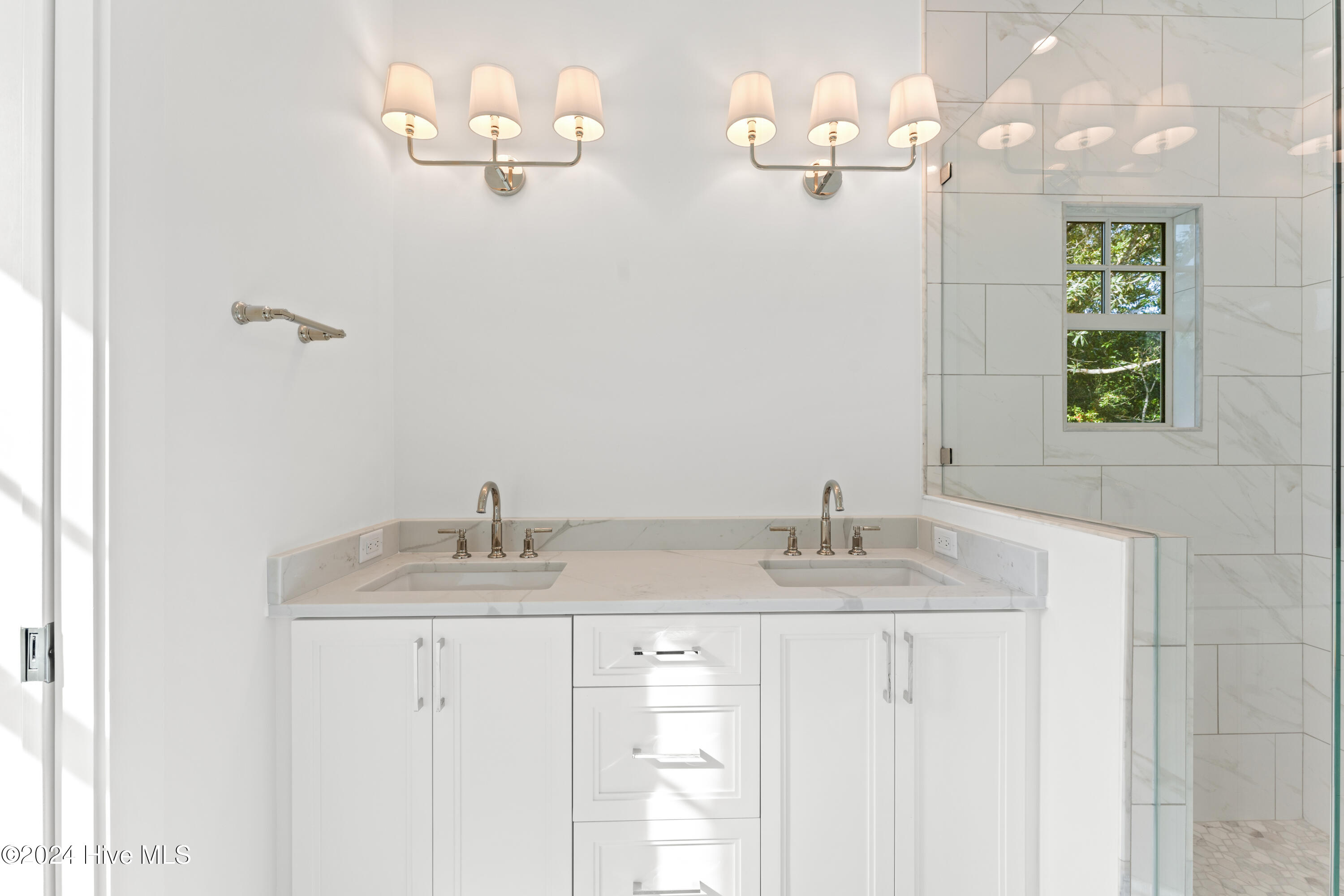 554 Chicamacomico Way