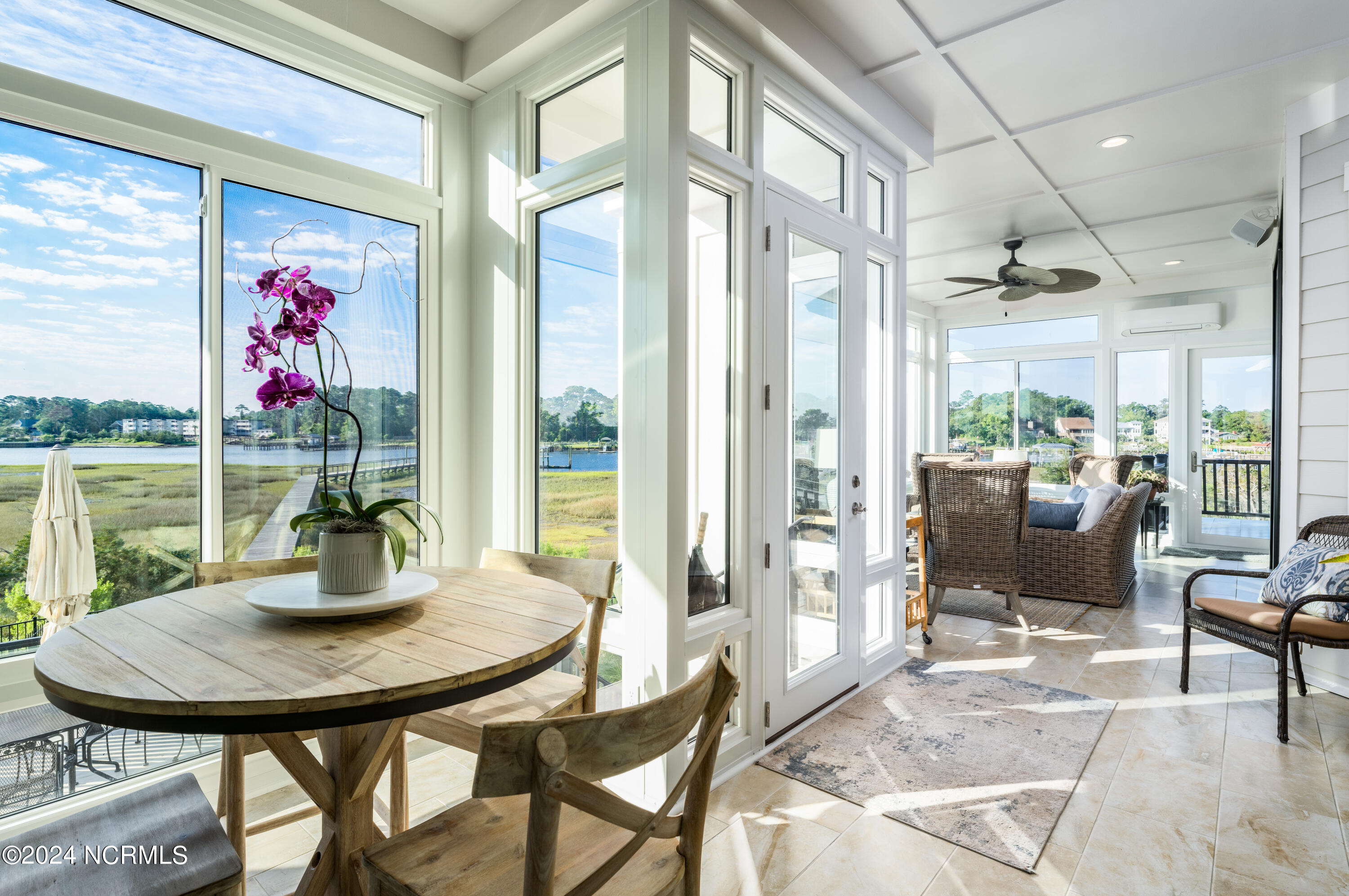 2544 Mariners Way SE