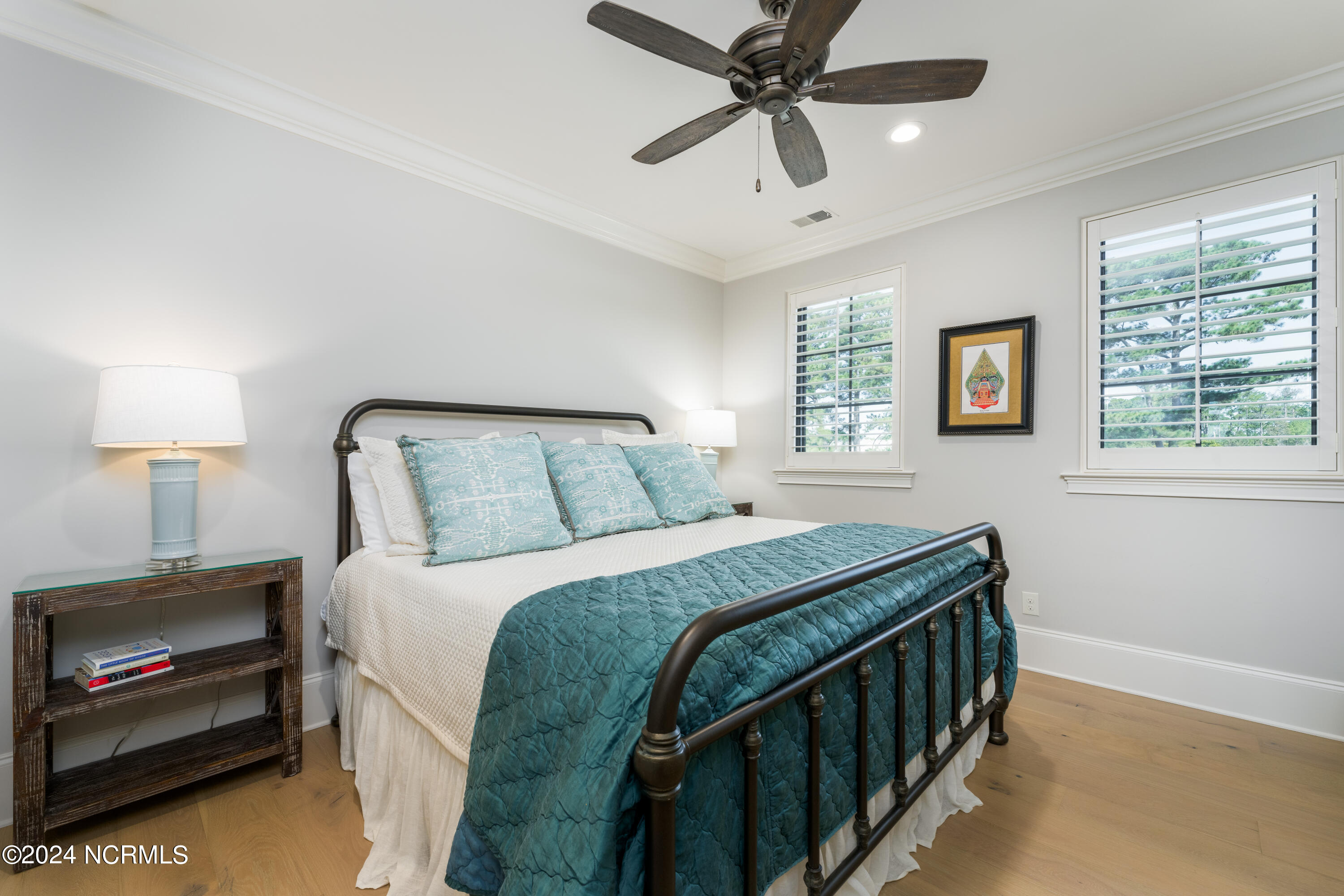 2544 Mariners Way SE