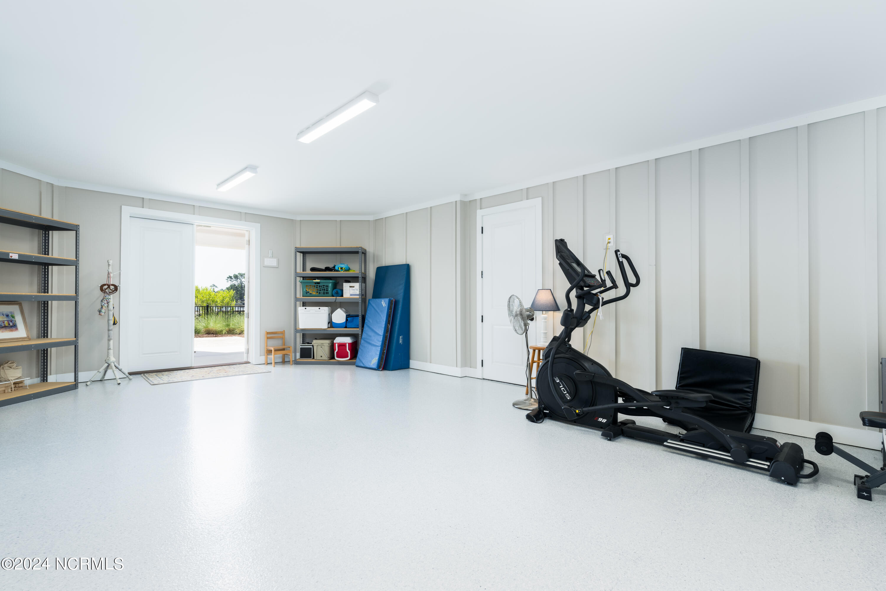 2544 Mariners Way SE