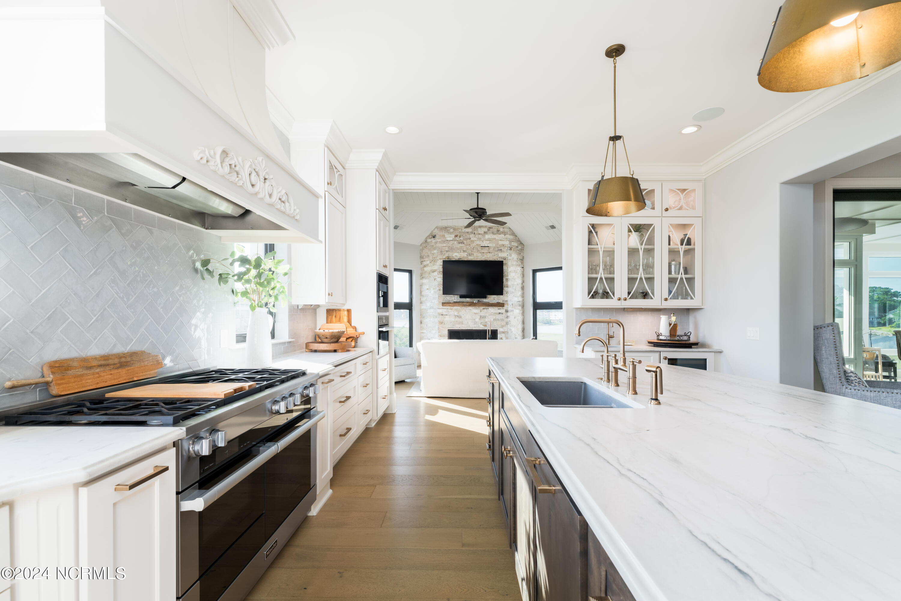 2544 Mariners Way SE