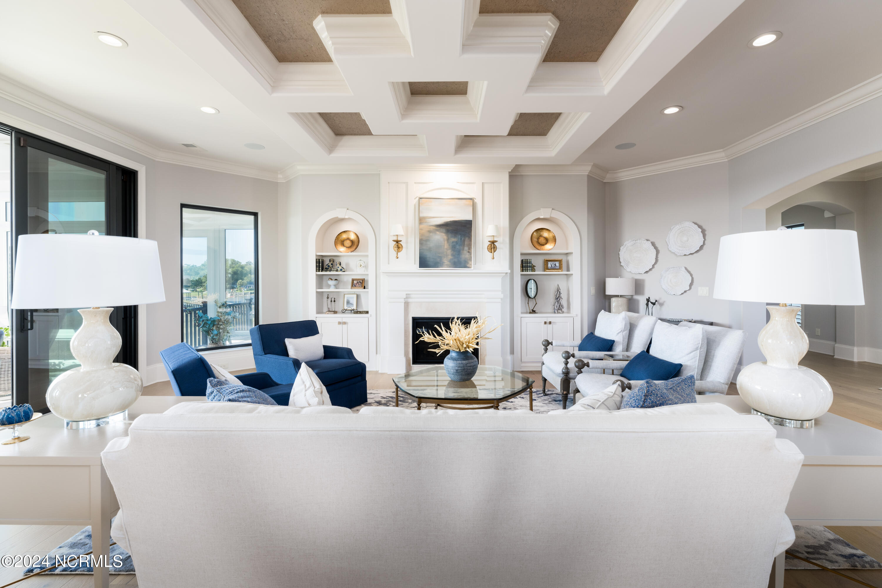 2544 Mariners Way SE