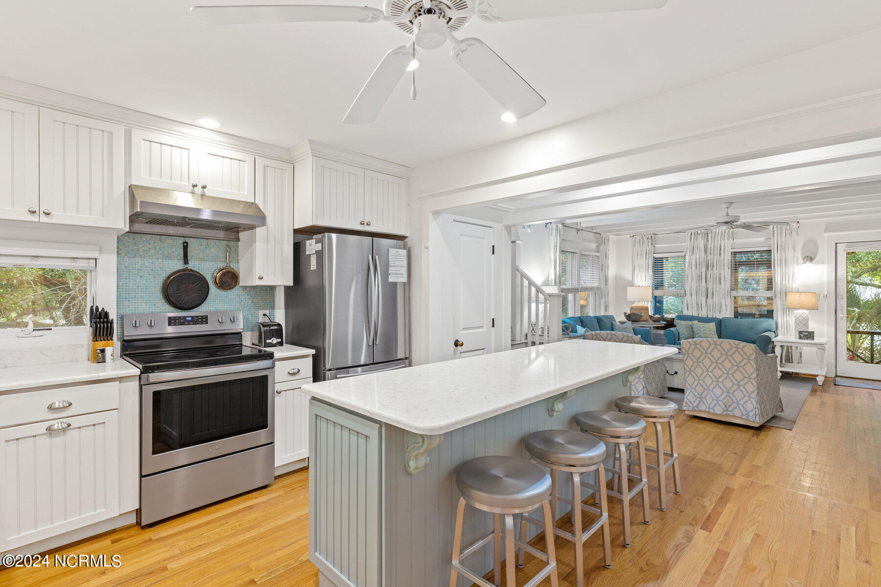 644 Chicamacomico Way, 1