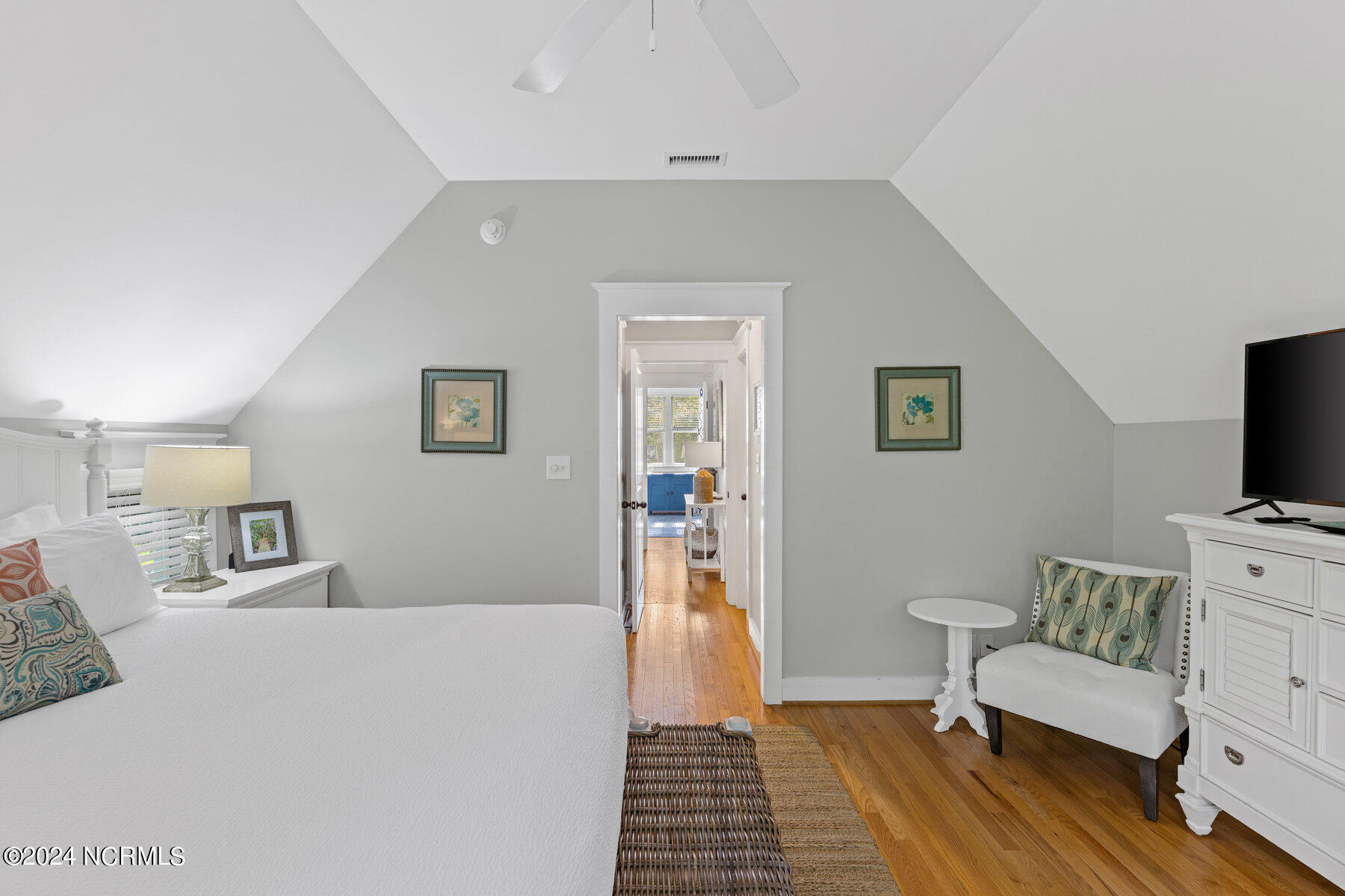 644 Chicamacomico Way, 1