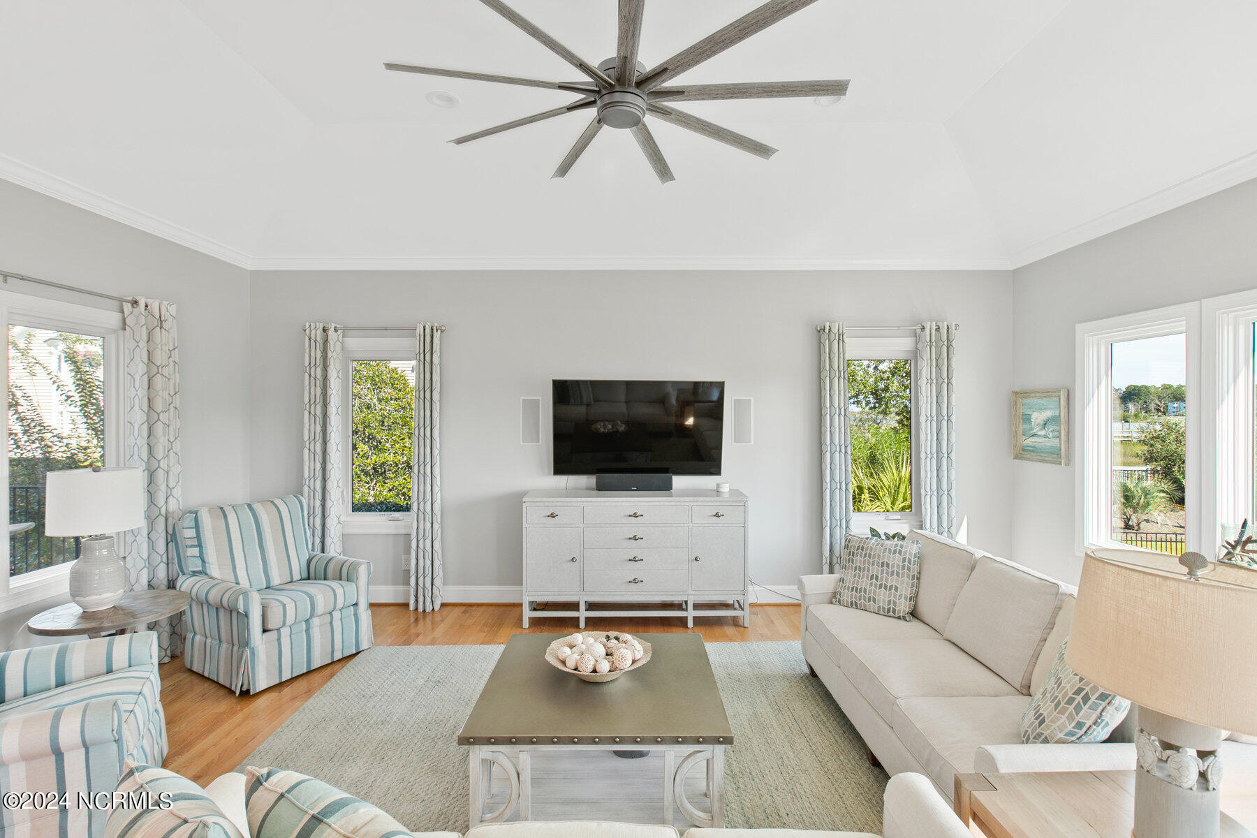 2566 Mariners Way SE