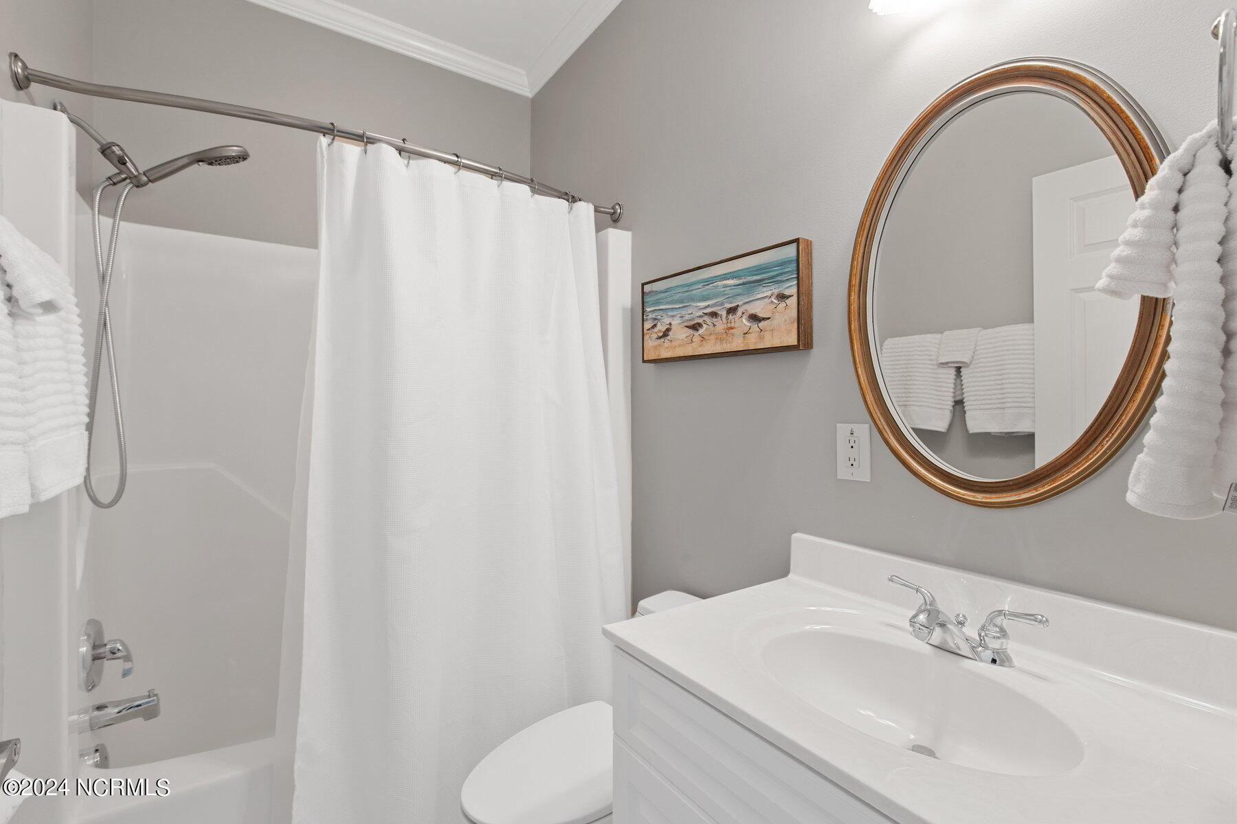 2566 Mariners Way SE