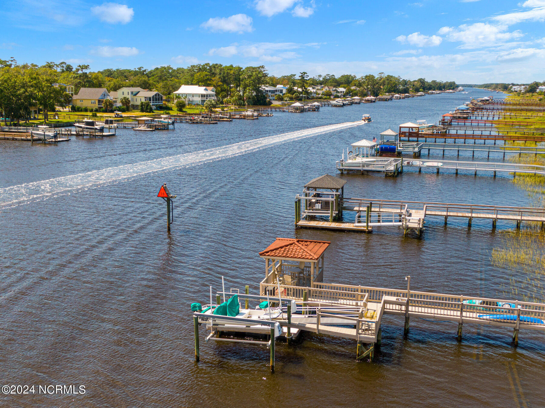 2566 Mariners Way SE