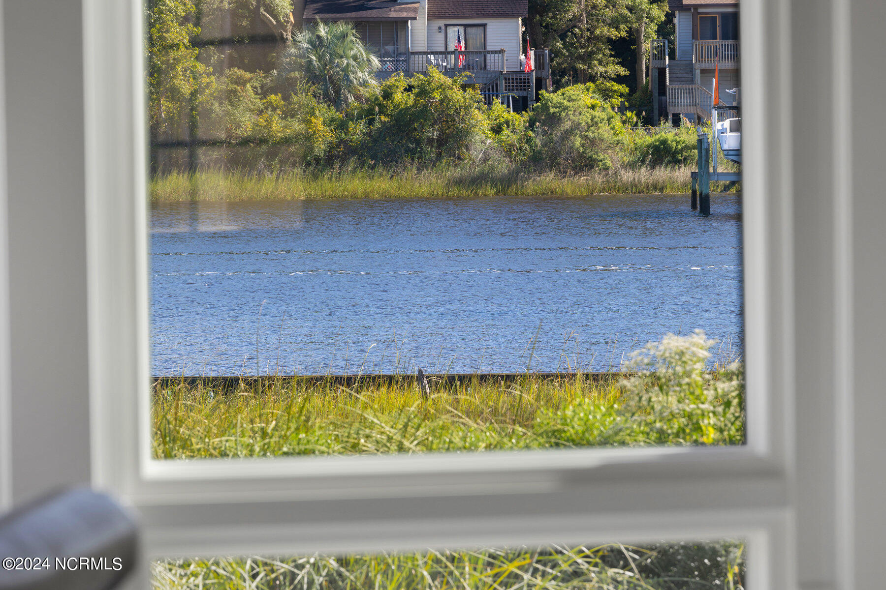 2566 Mariners Way SE