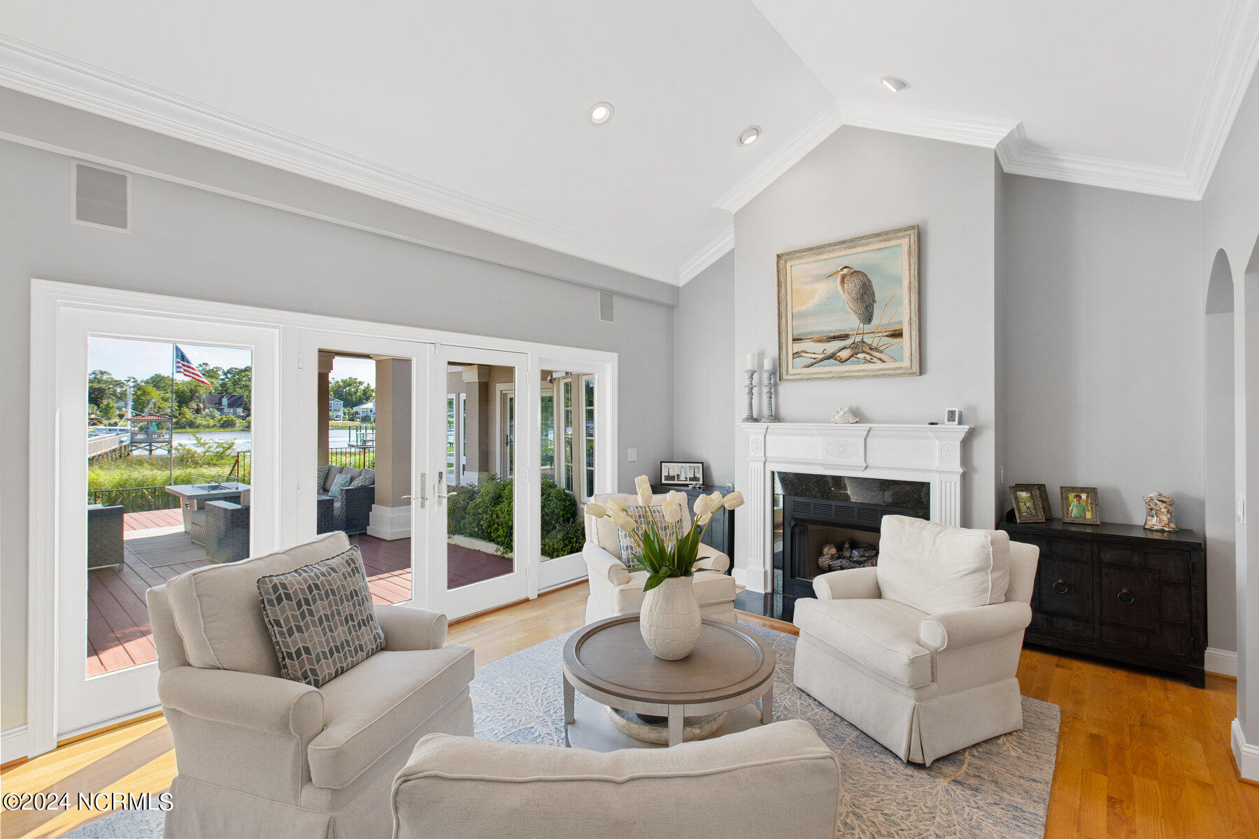 2566 Mariners Way SE