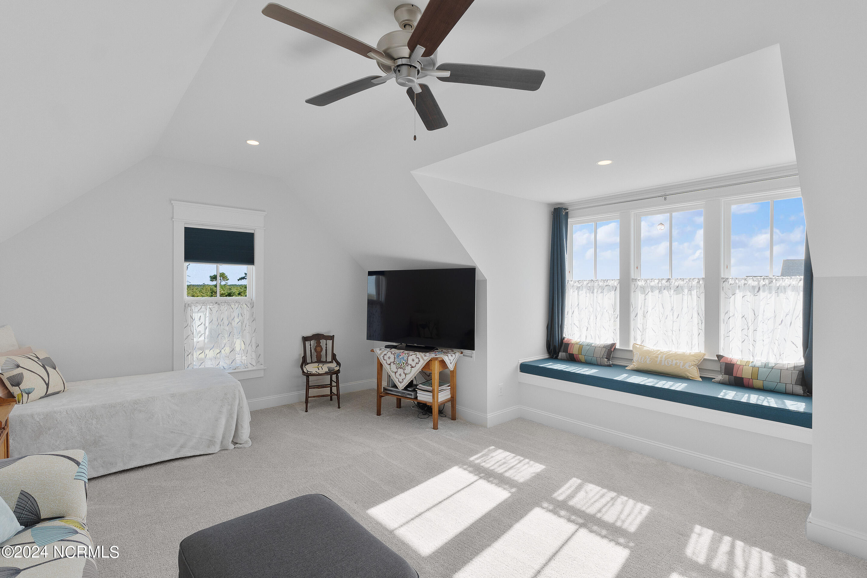 3211 Oceanic Bay Drive