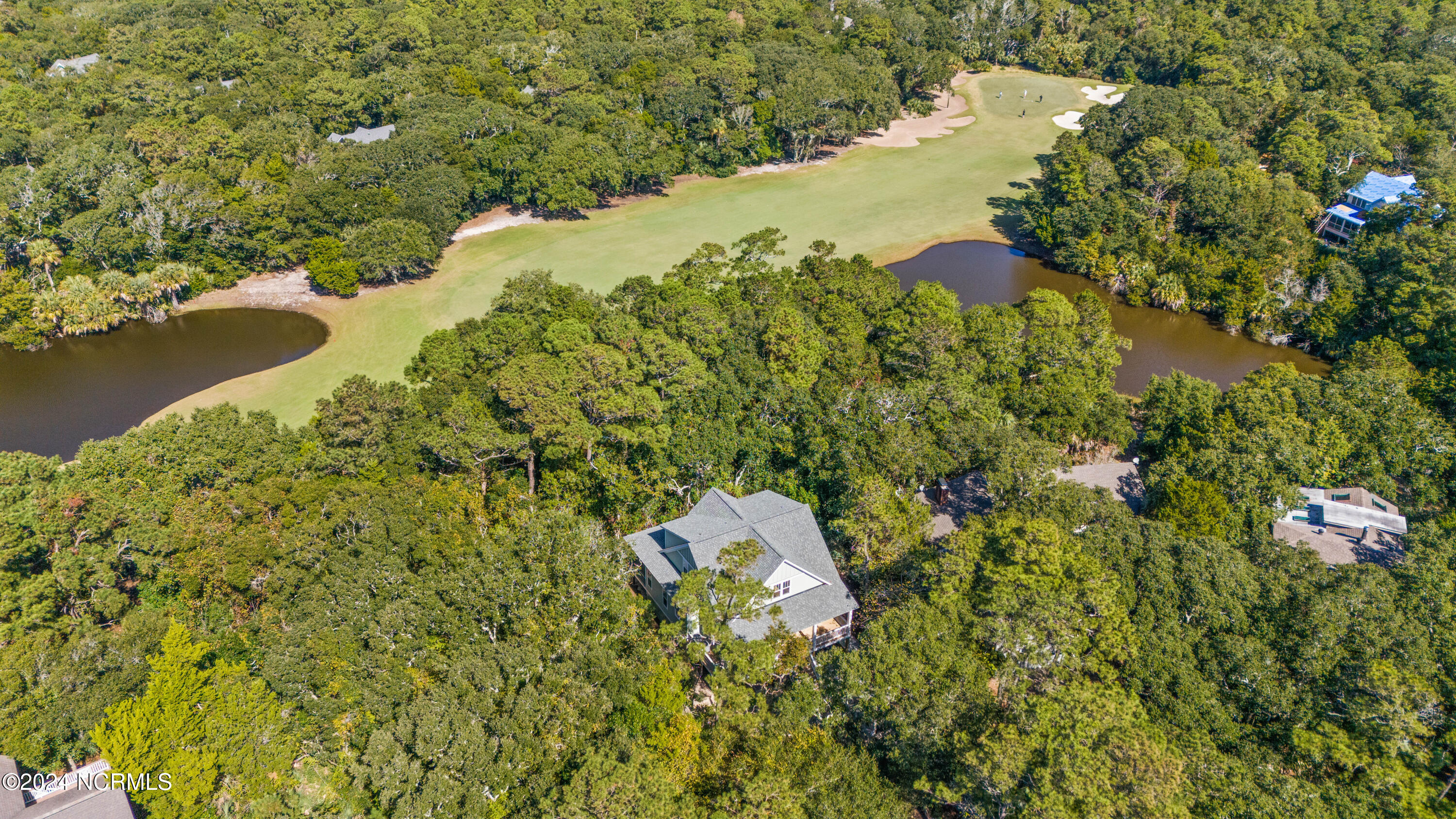 19 Fort Holmes Trail