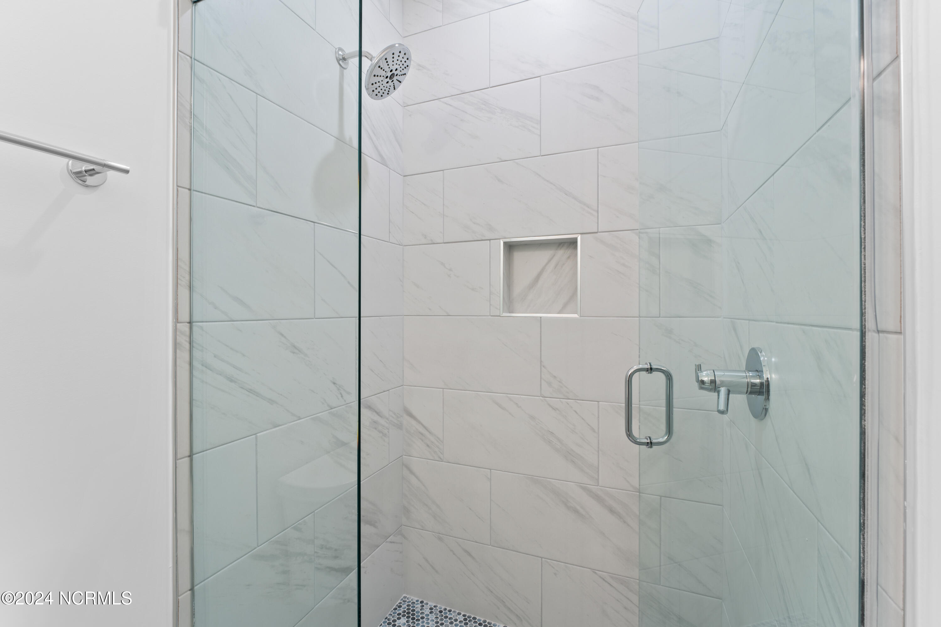 19 Fort Holmes Trail