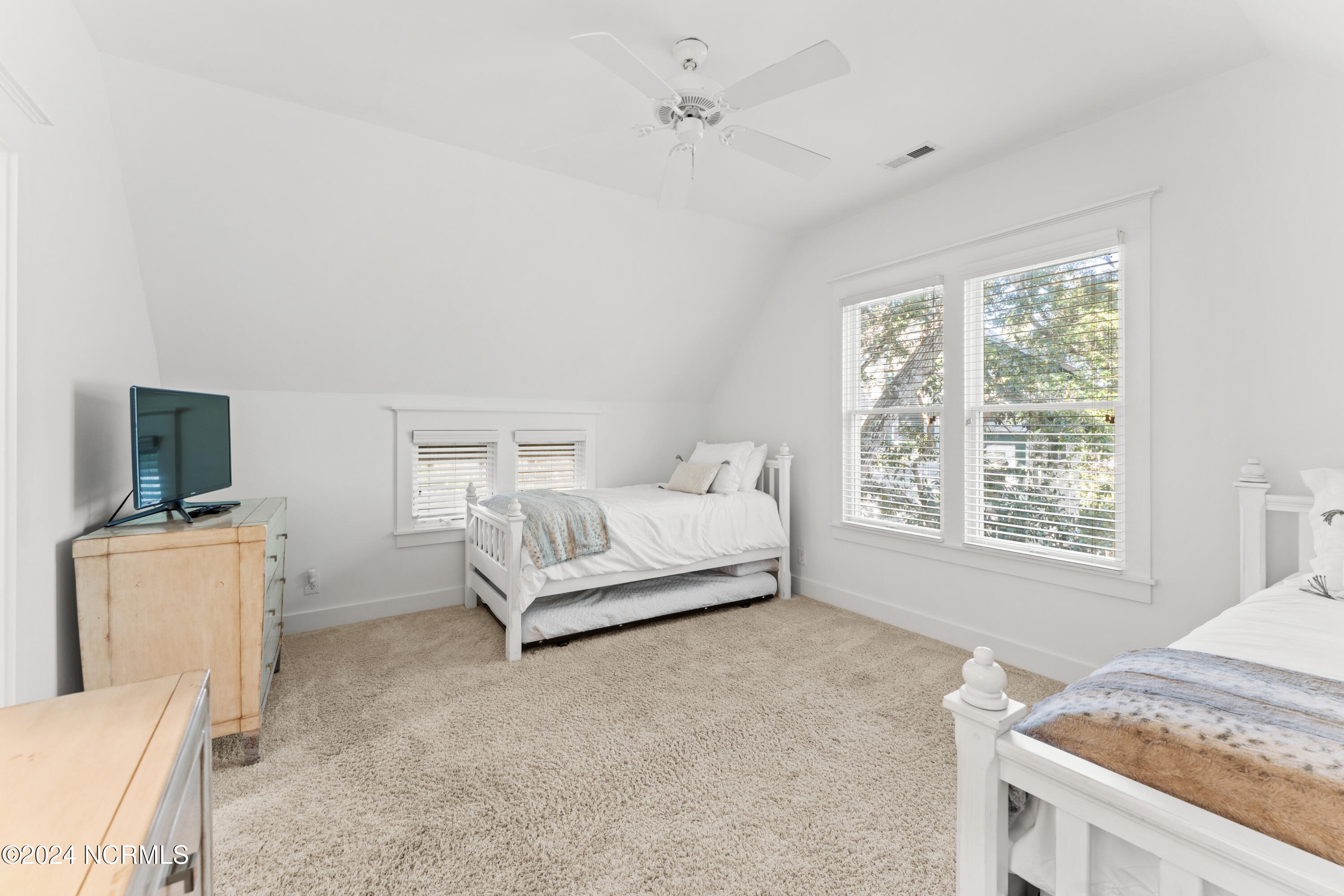 614 Chicamacomico Way, 7