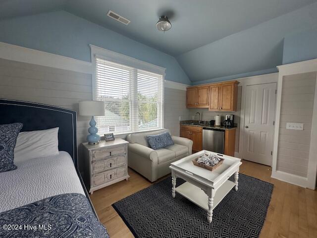 53 Earl Of Craven Court, H