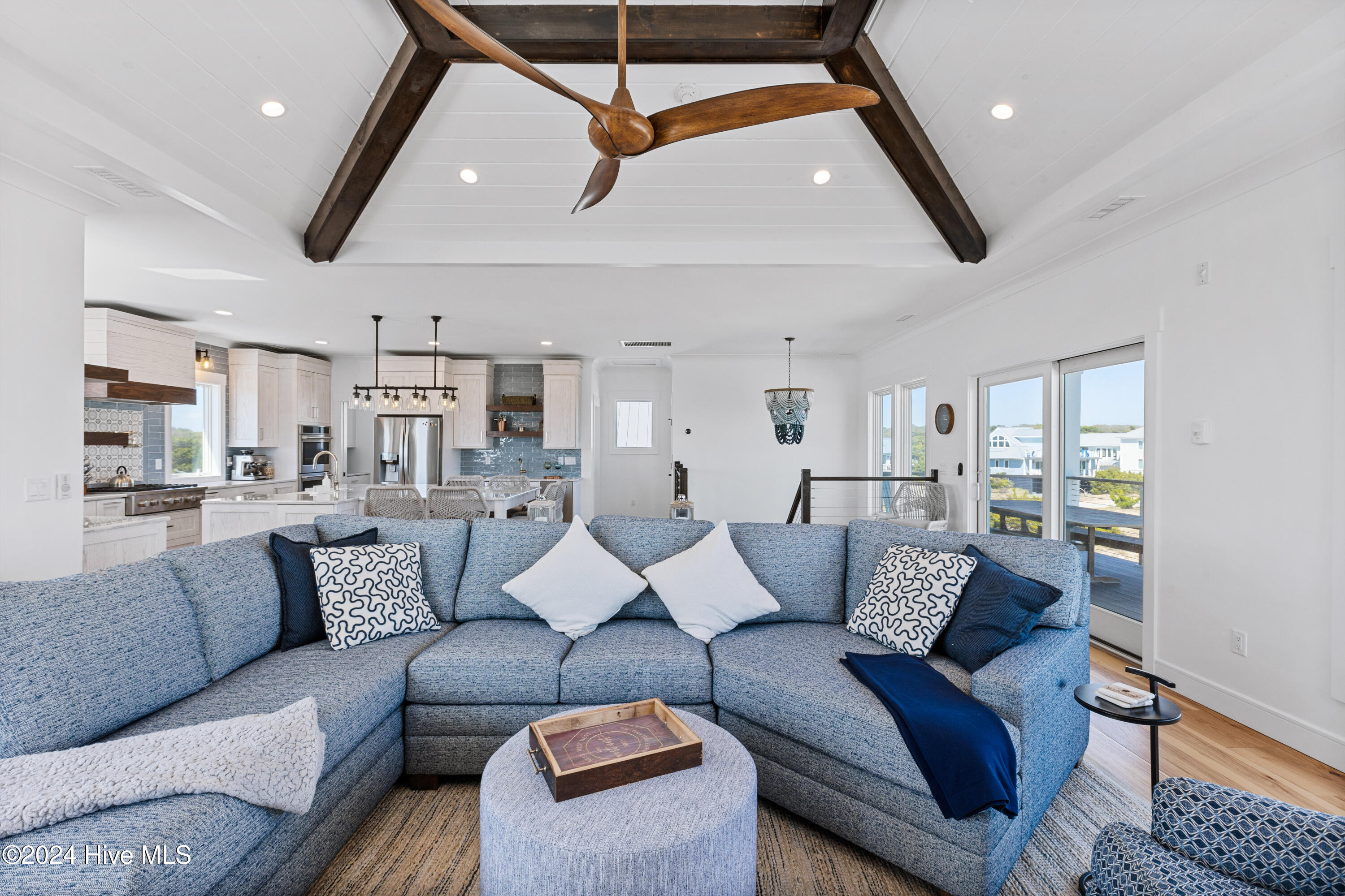 5 Sandspur Trail
