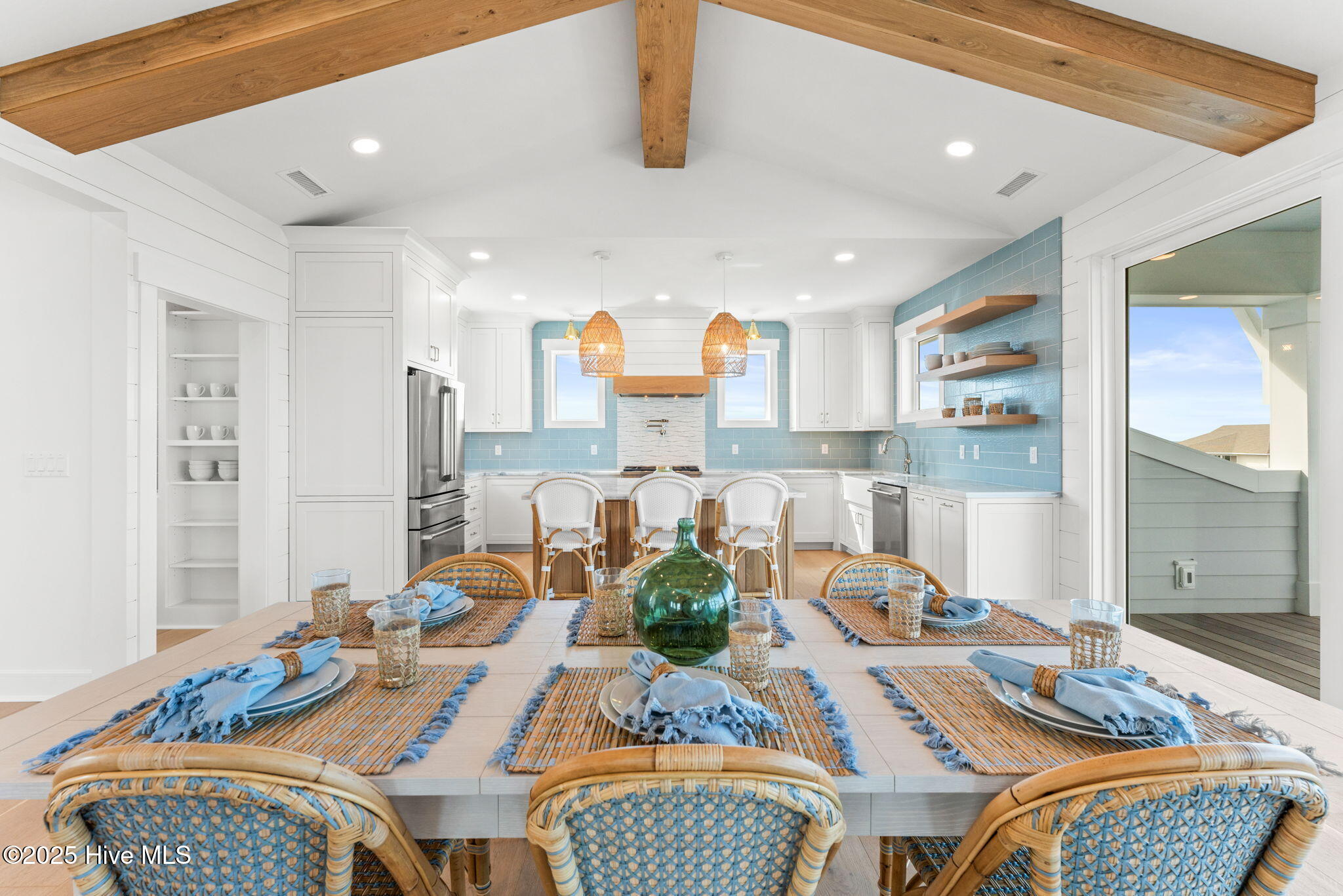 225 W Bald Head Wynd