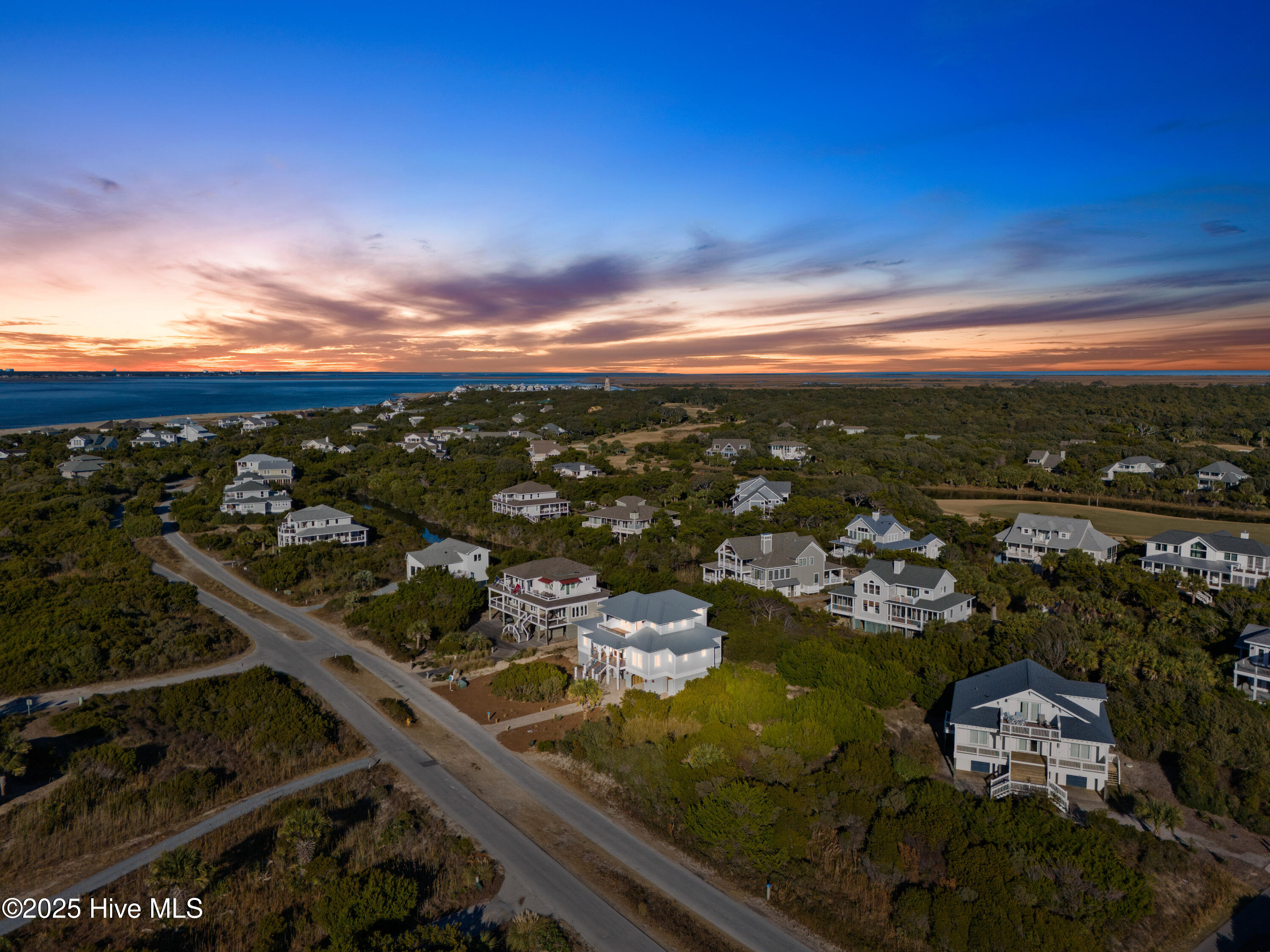 225 W Bald Head Wynd