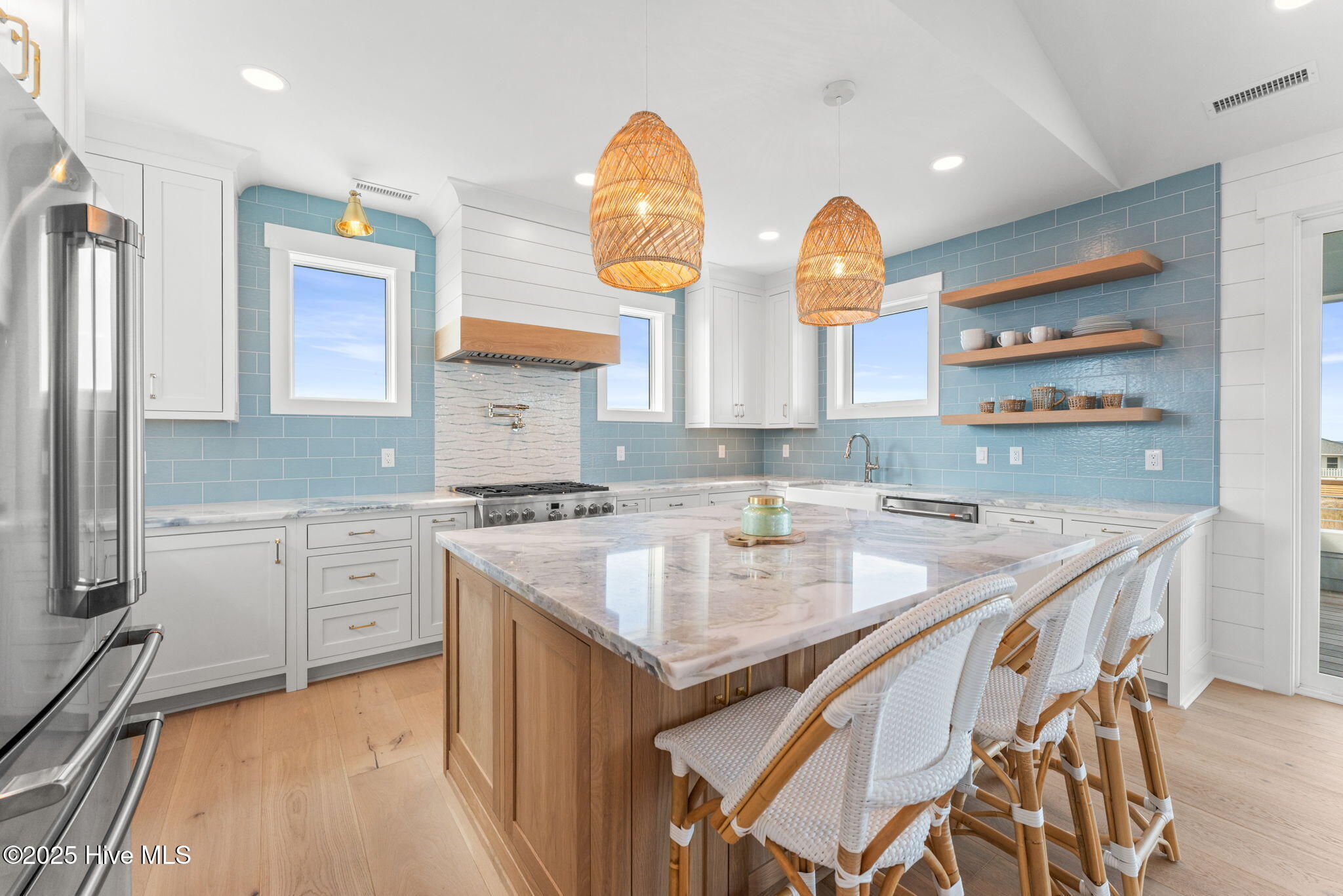 225 W Bald Head Wynd