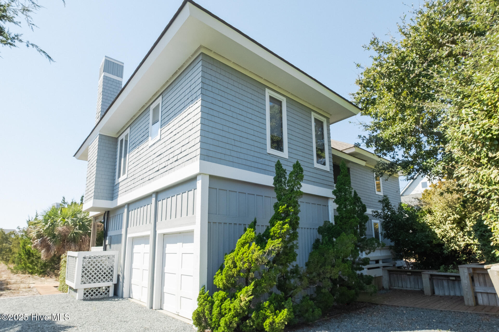 20 Laughing Gull Trail