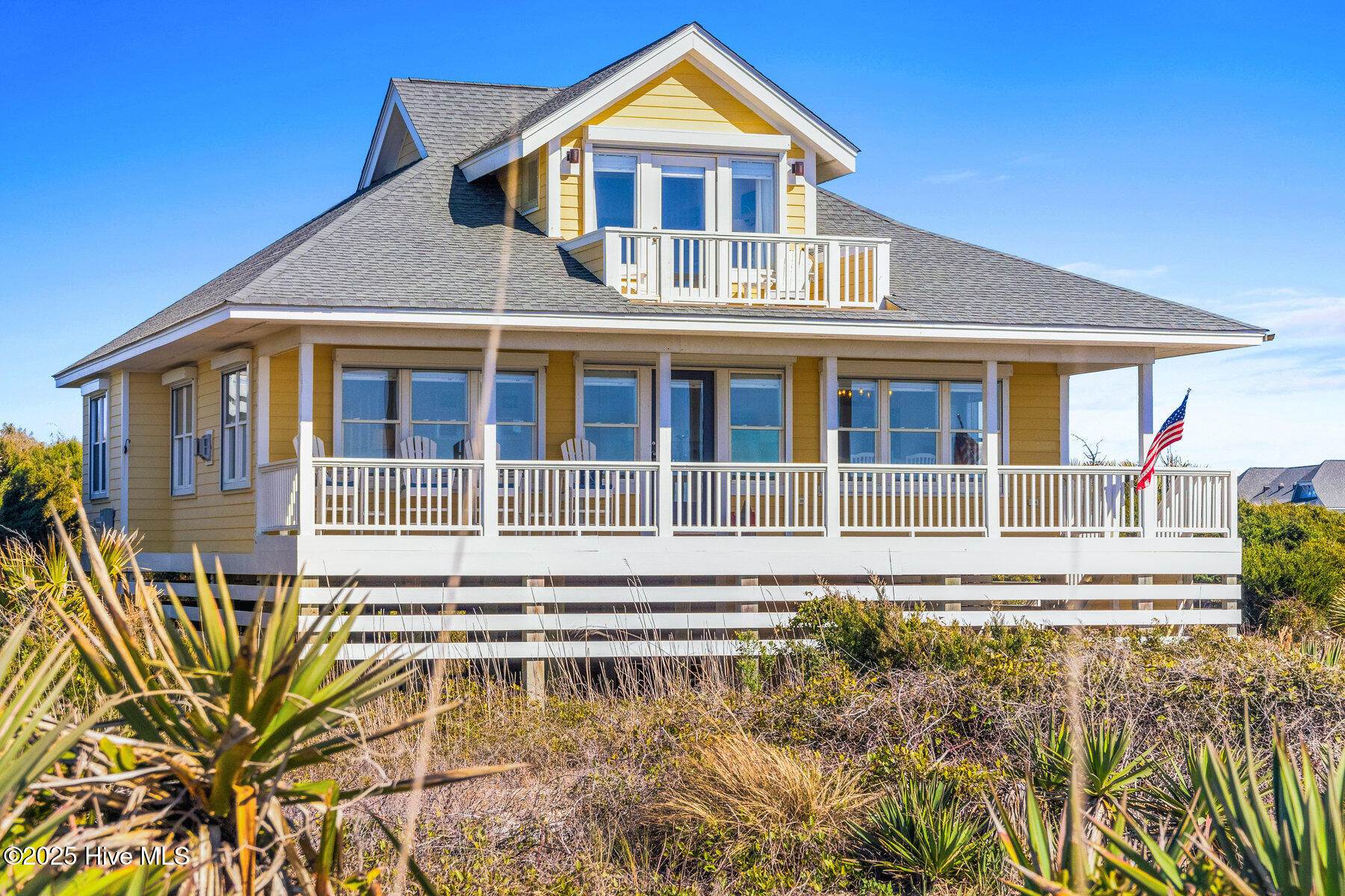 229 W Bald Head Wynd