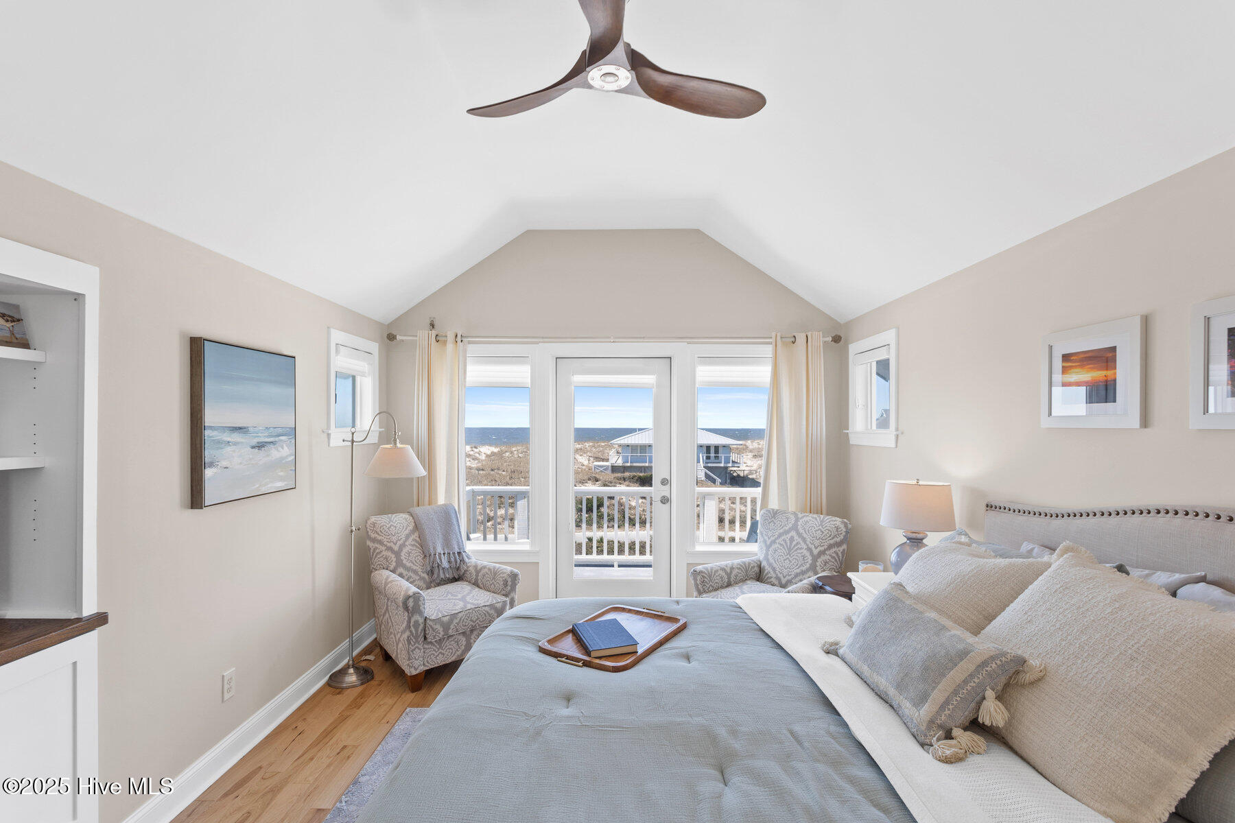 229 W Bald Head Wynd