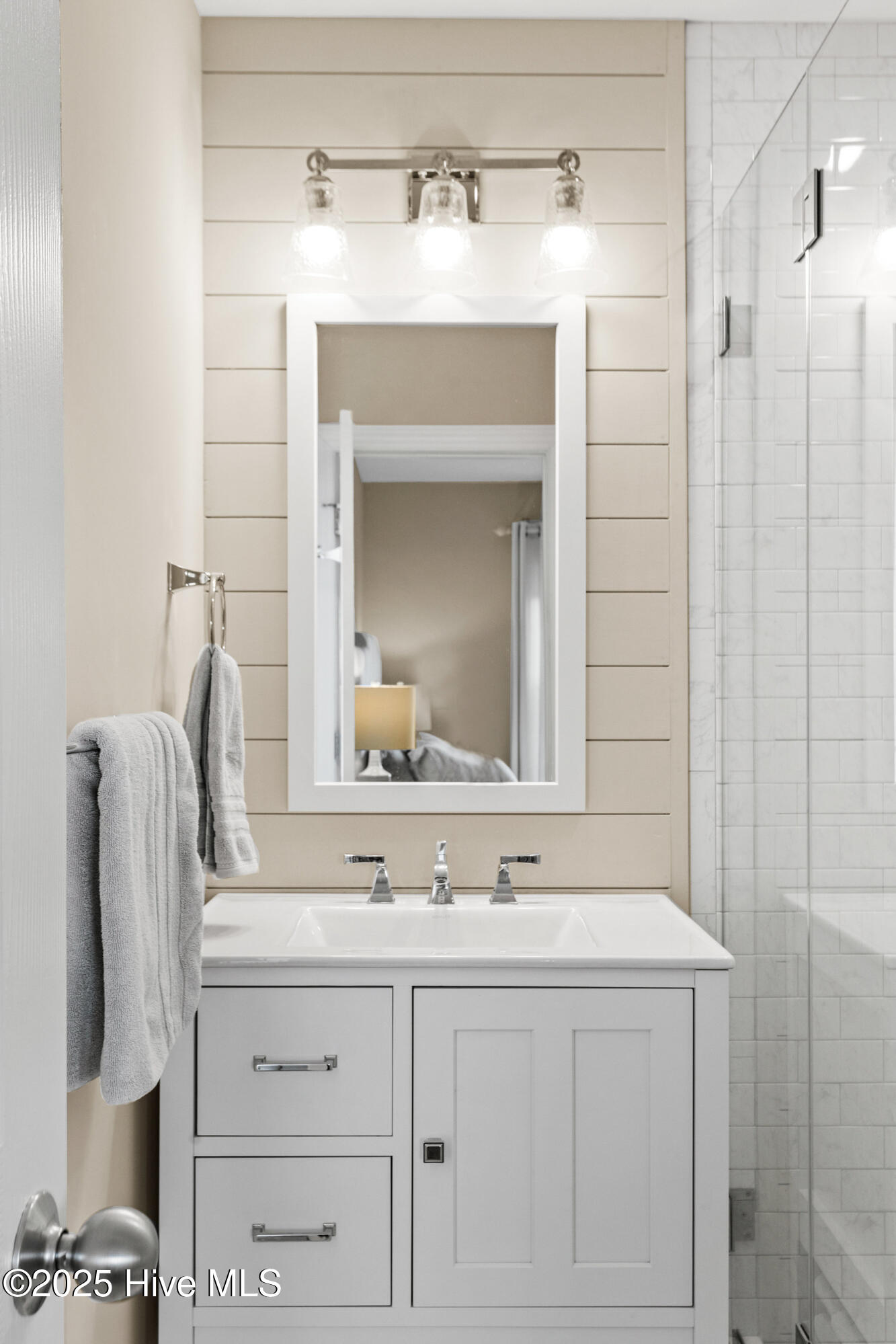 229 W Bald Head Wynd