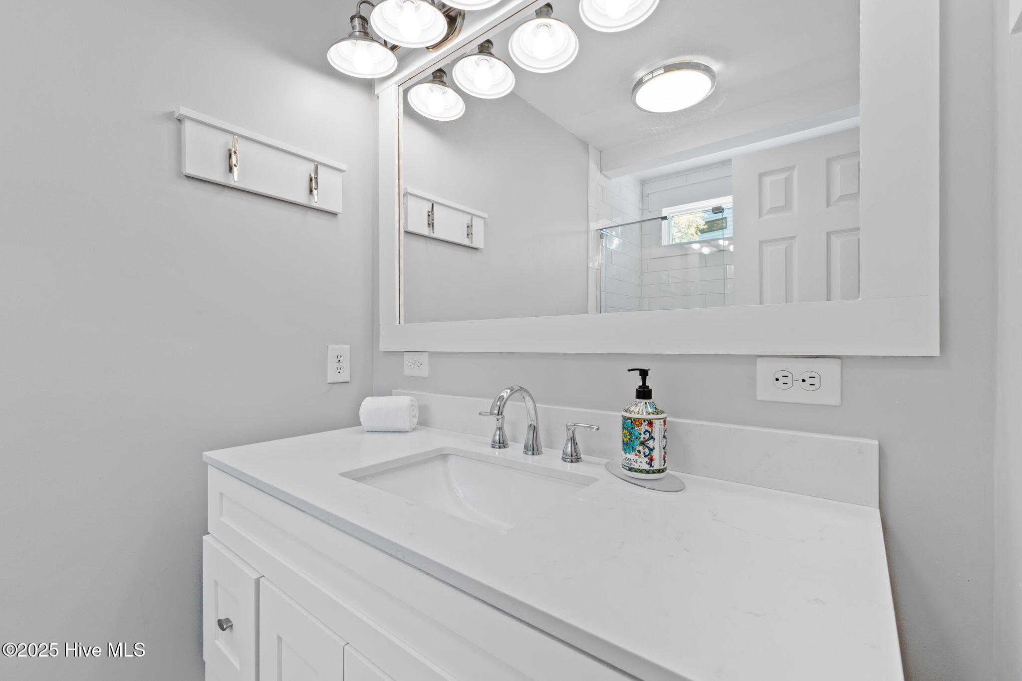 20 Bay Tree Trail, Unit 6d