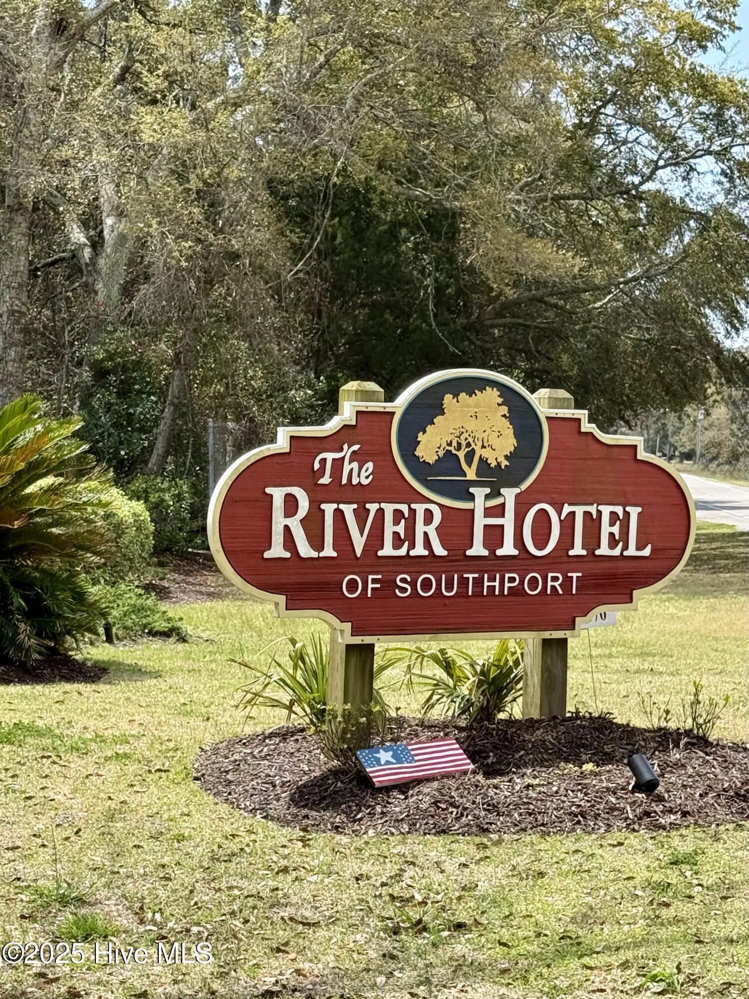 702 E Moore Street, # 202