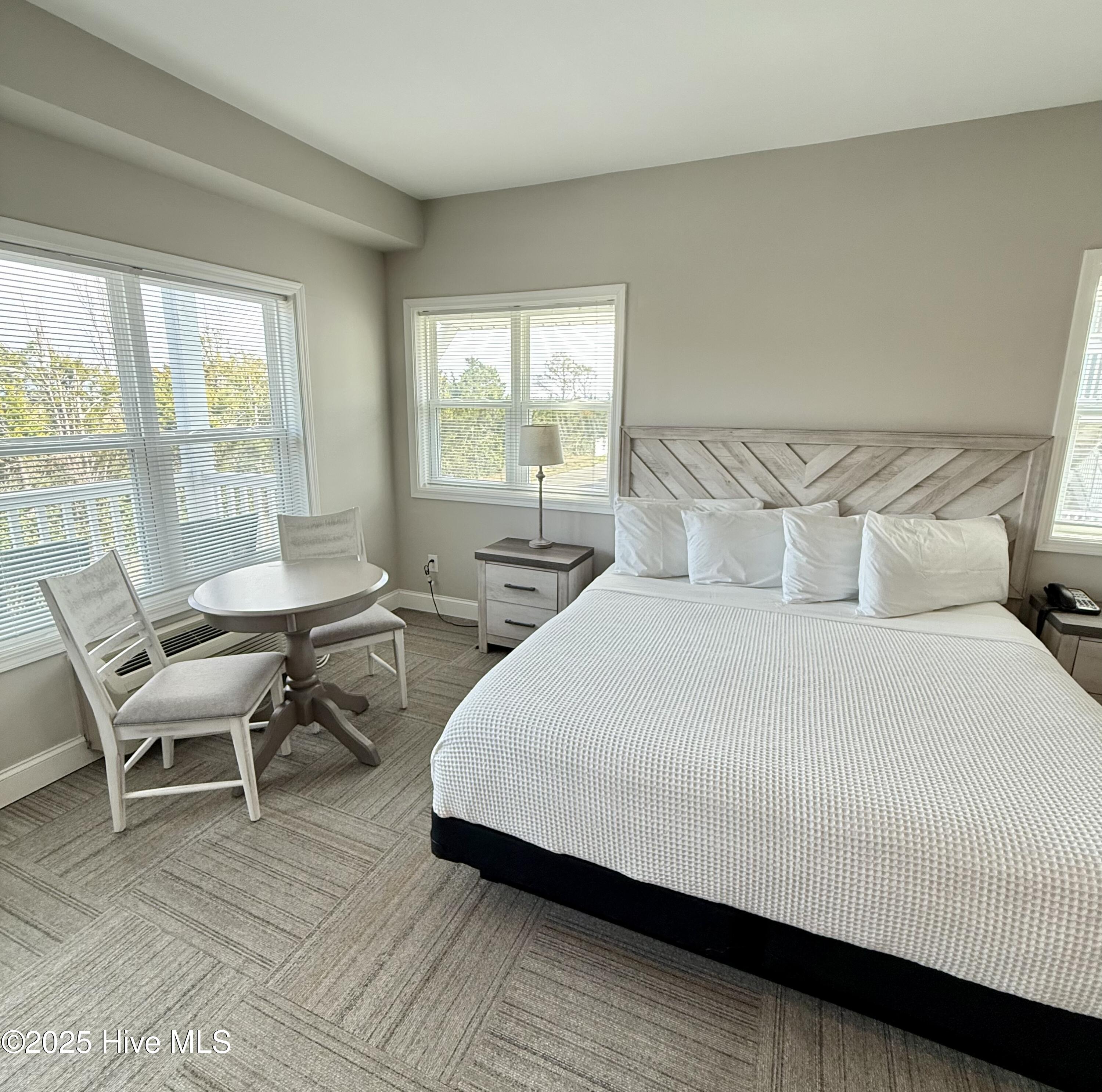 702 E Moore Street, # 202