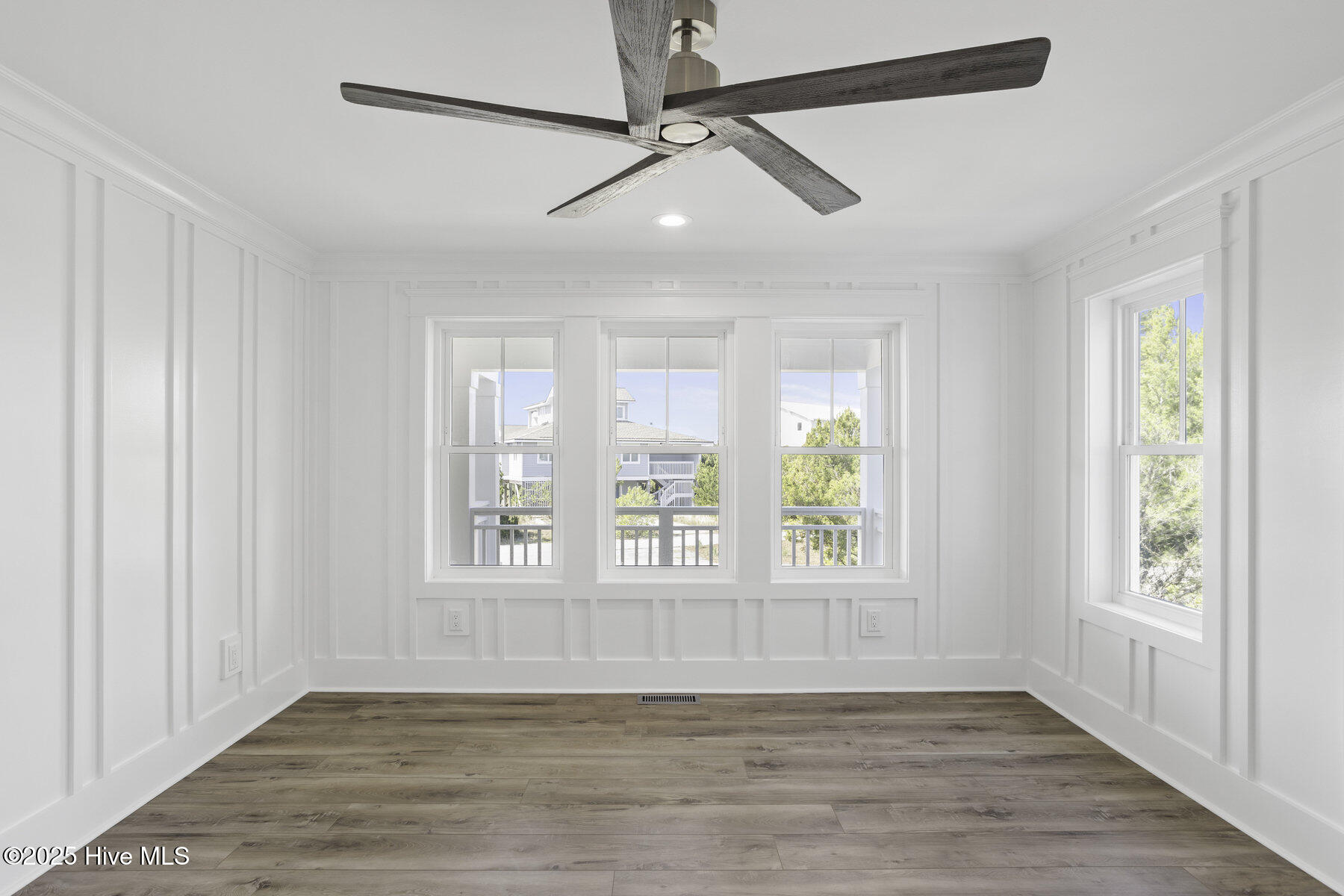 11 Black Skimmer Trail