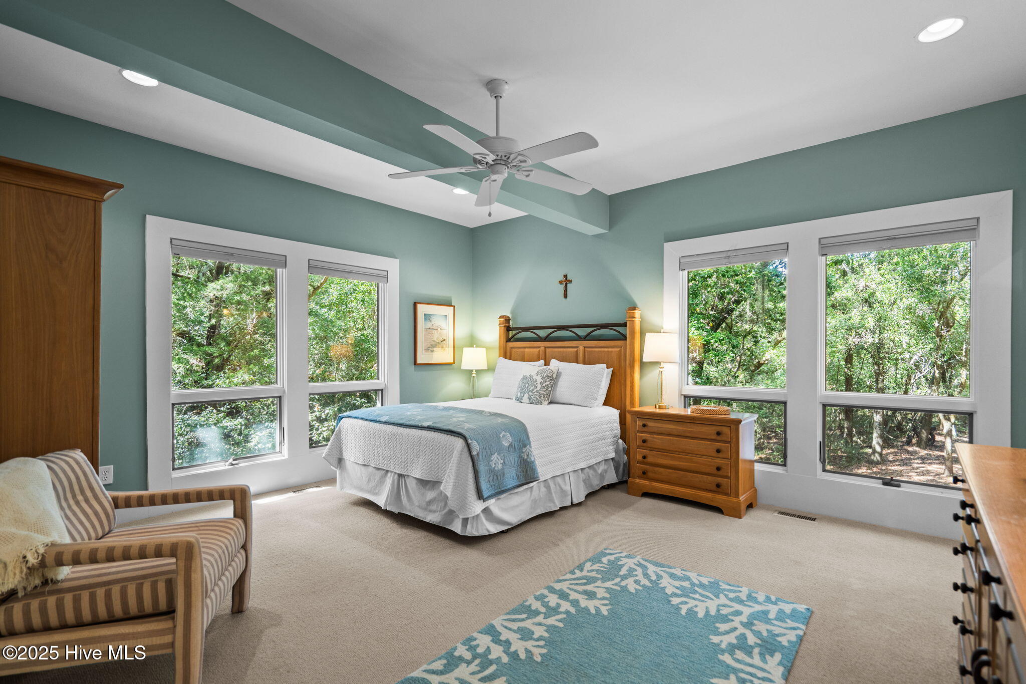 30 Three Flipper Trail