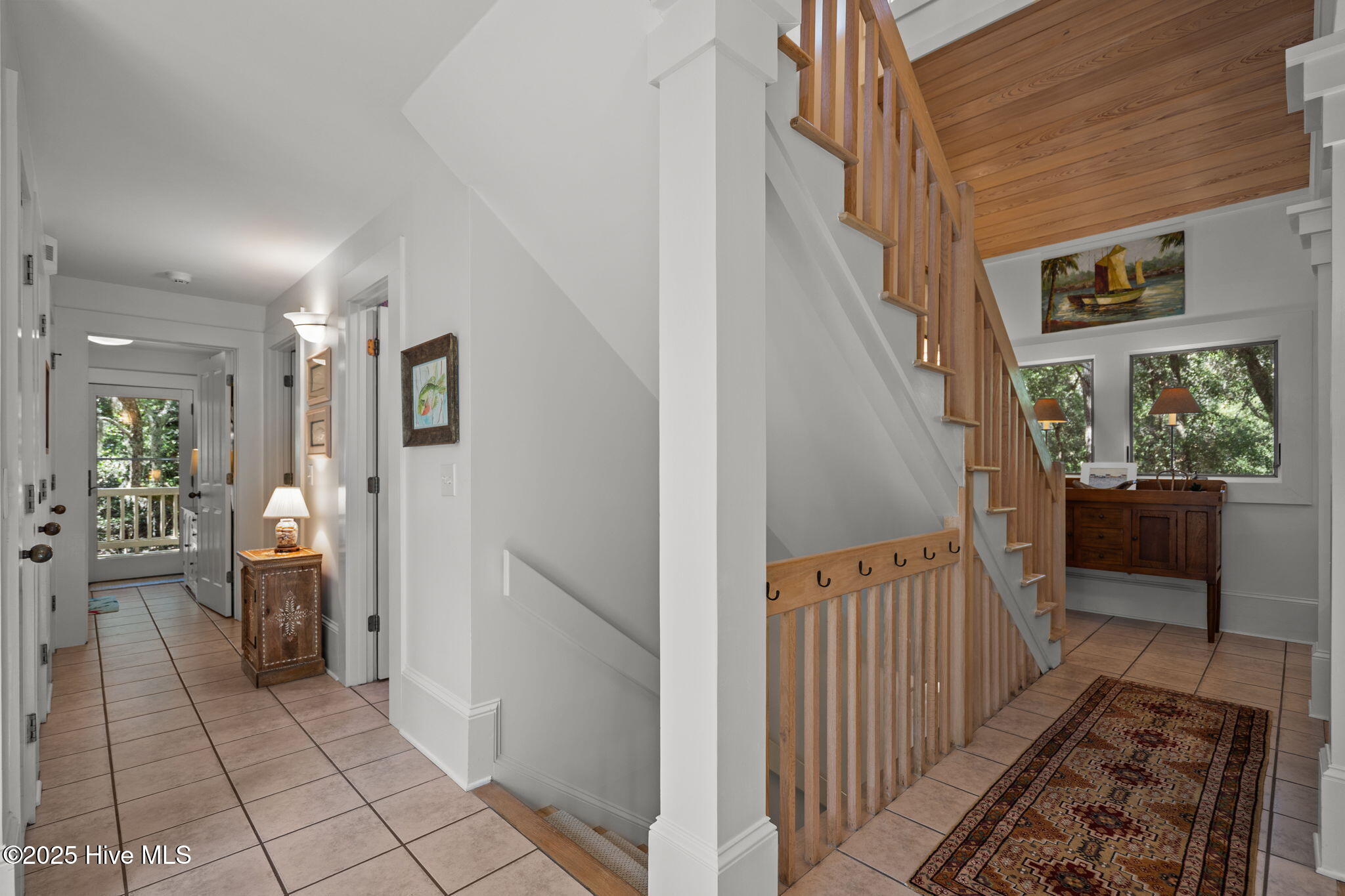 30 Three Flipper Trail