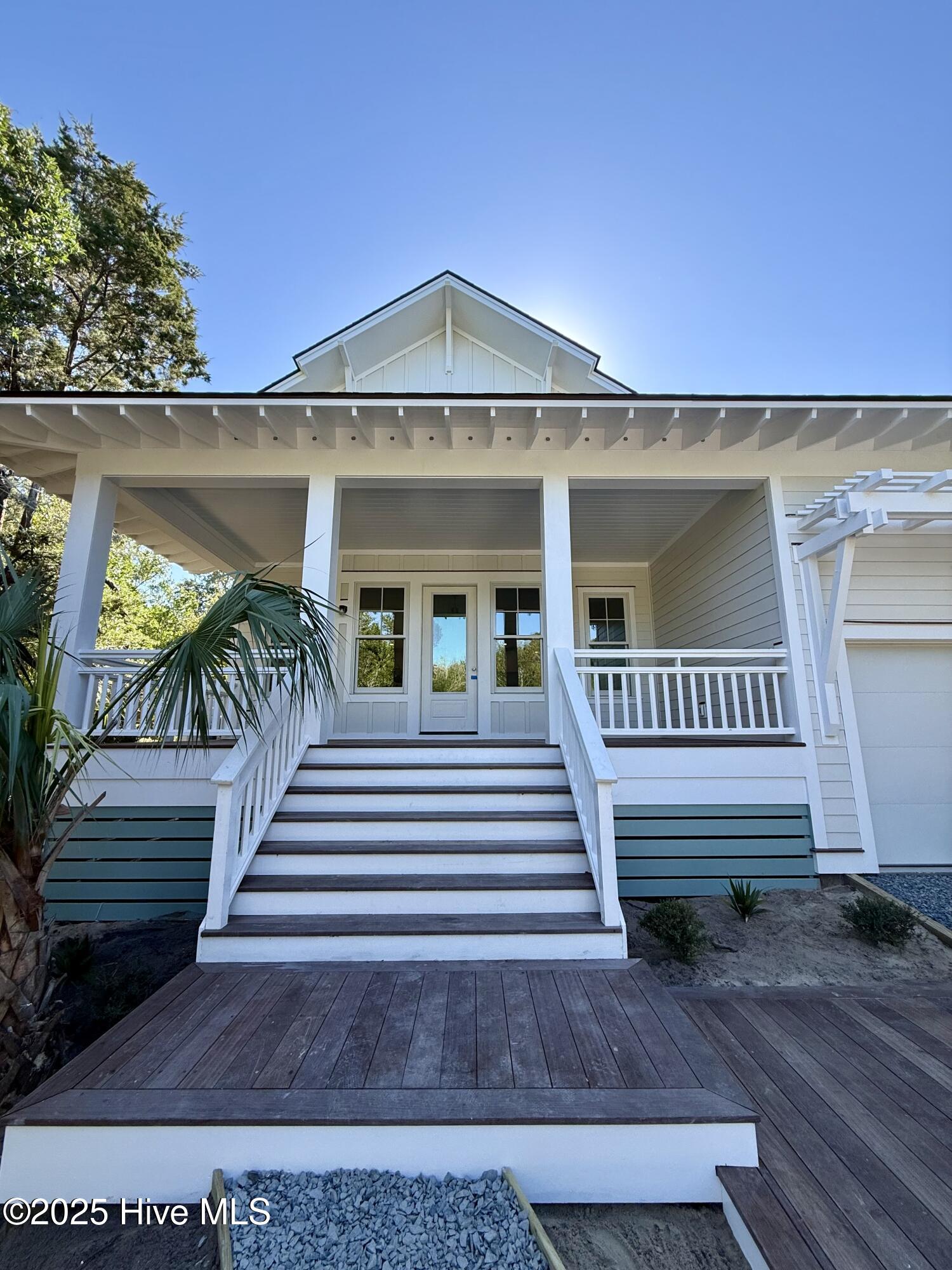 556 Chicamacomico Way