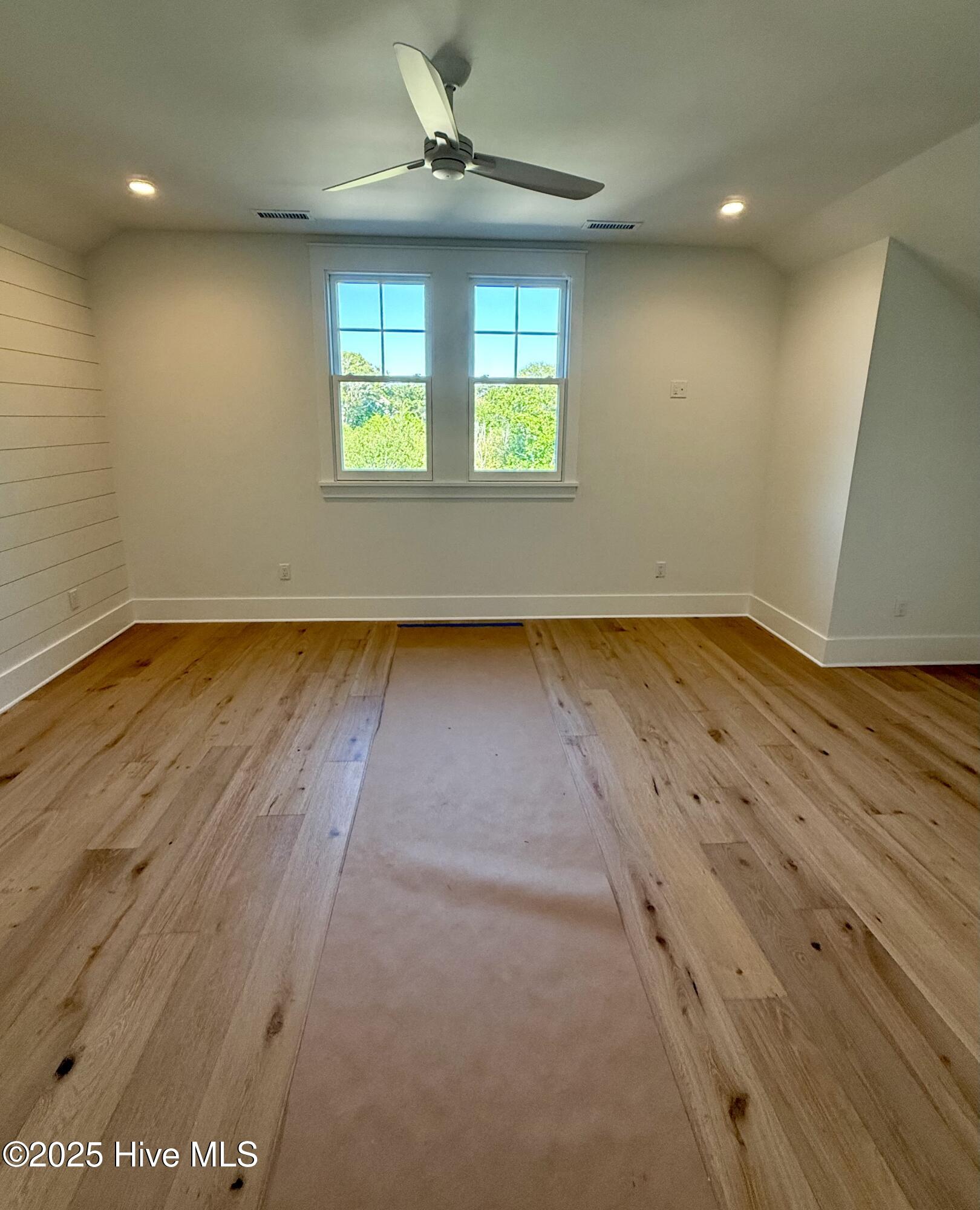 556 Chicamacomico Way