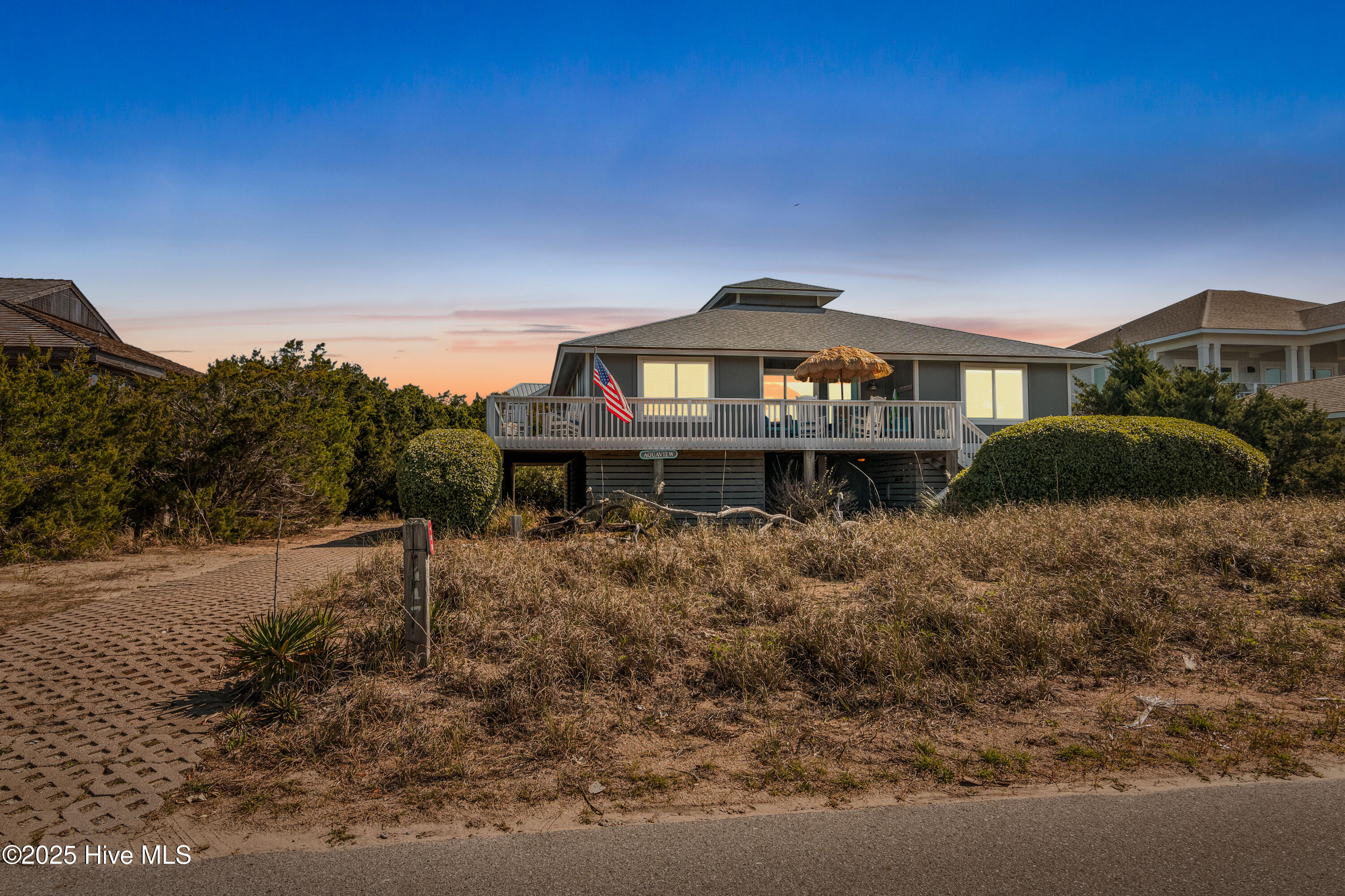 417 S Bald Head Wynd