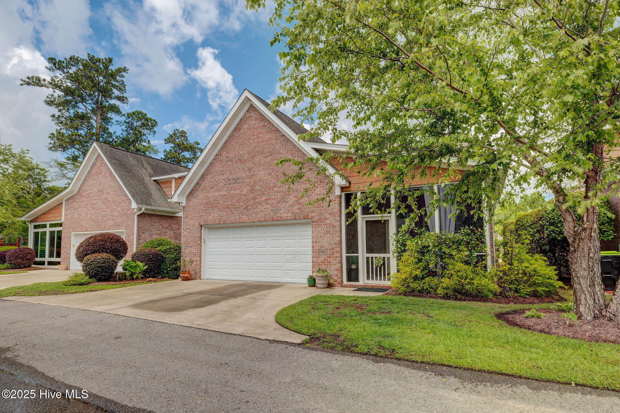 1307 Kingfisher Court