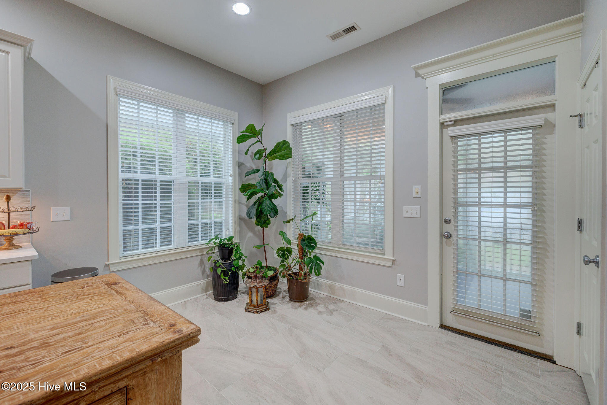 1307 Kingfisher Court