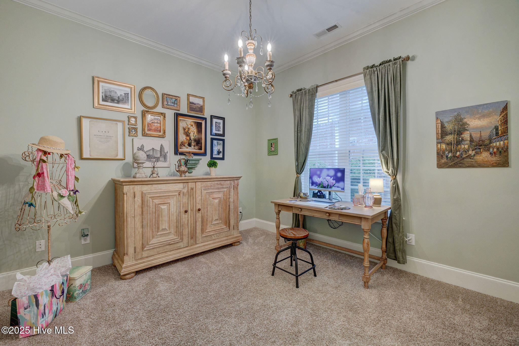 1307 Kingfisher Court