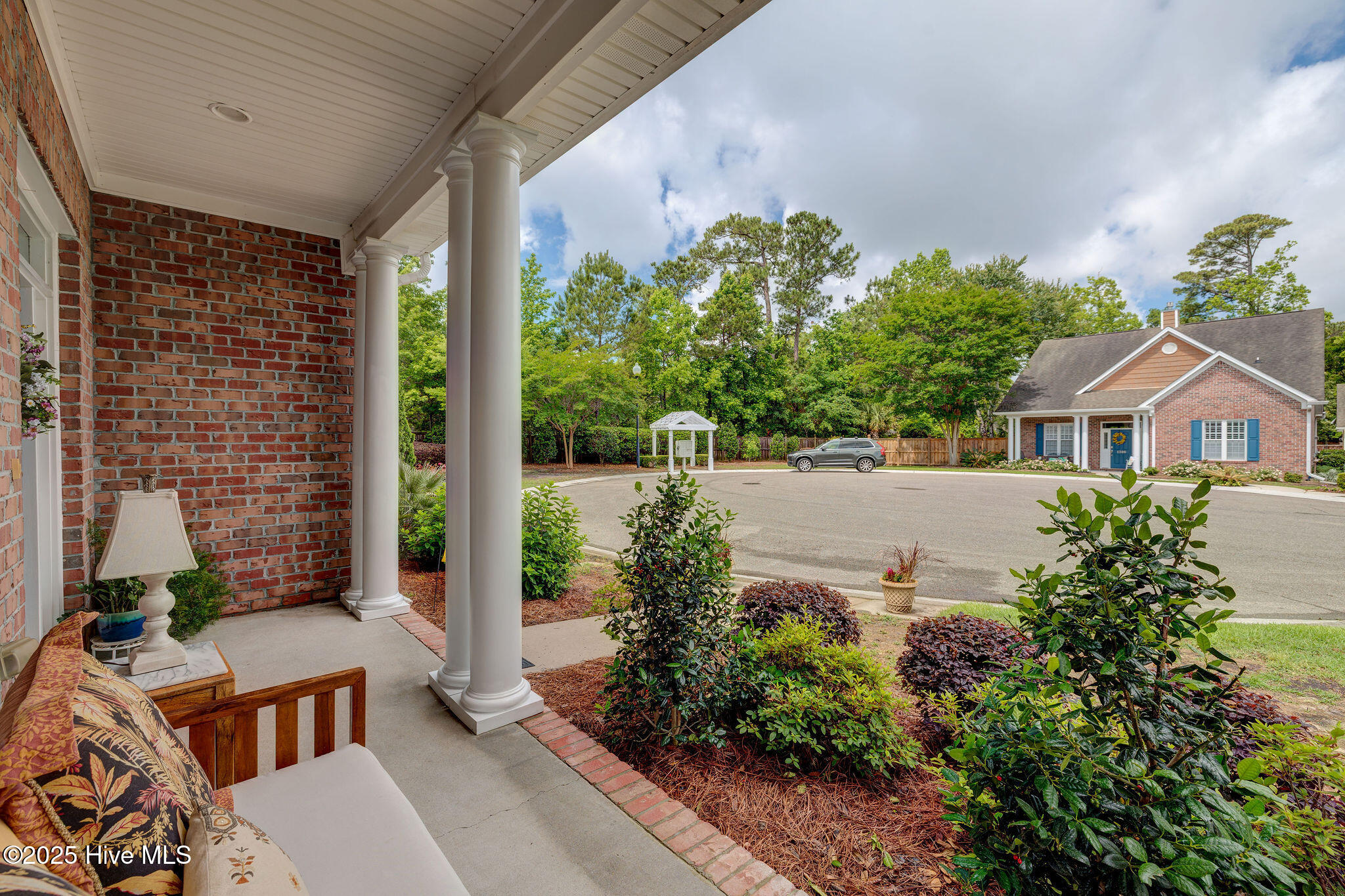 1307 Kingfisher Court