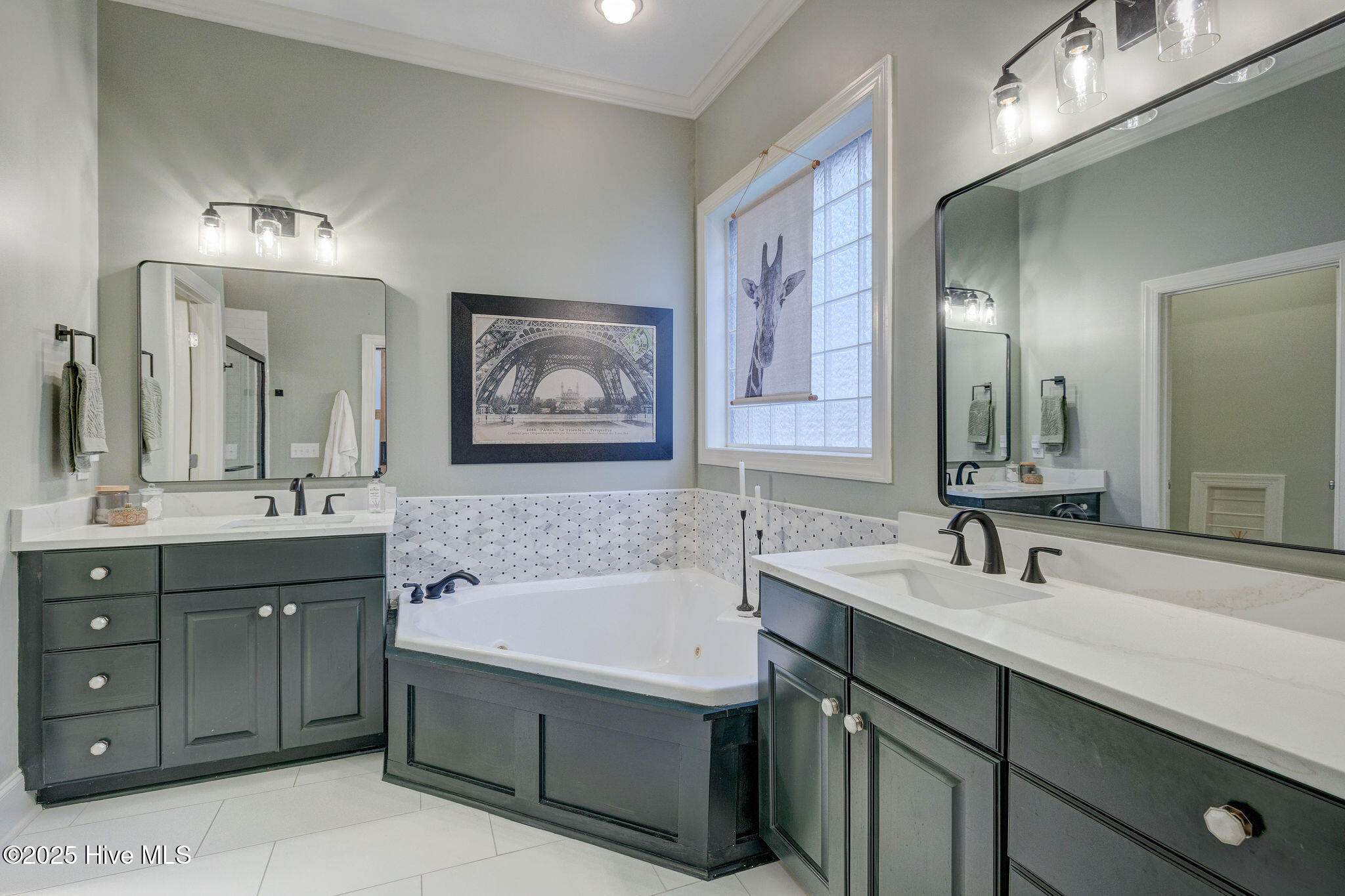 1307 Kingfisher Court