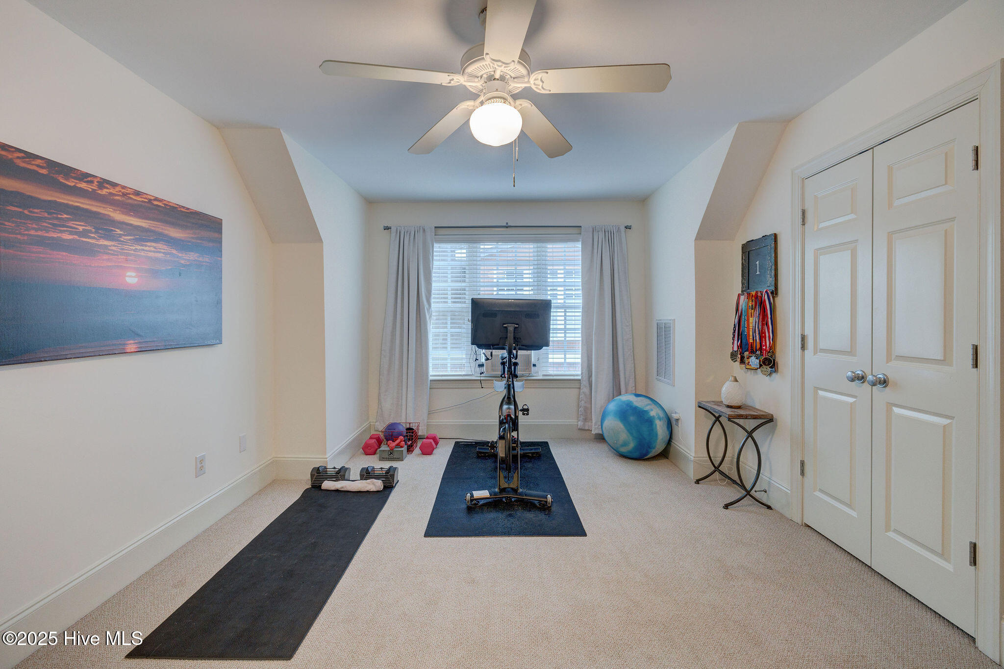 1307 Kingfisher Court