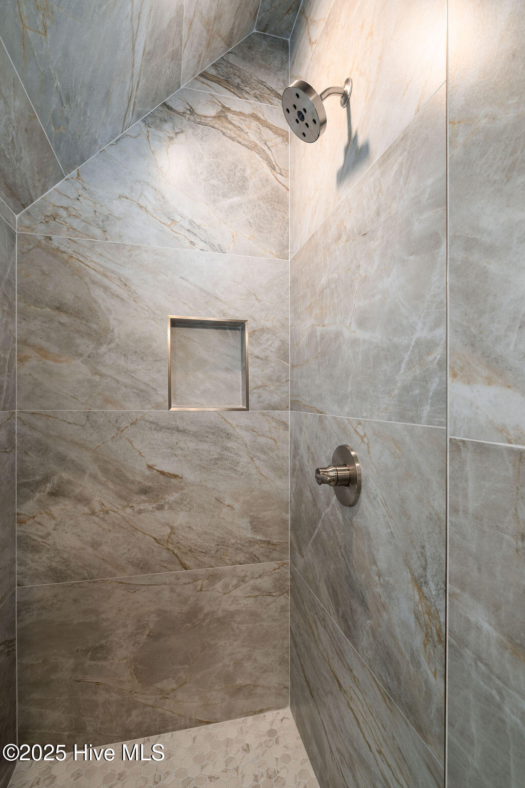 536 Chicamacomico Way