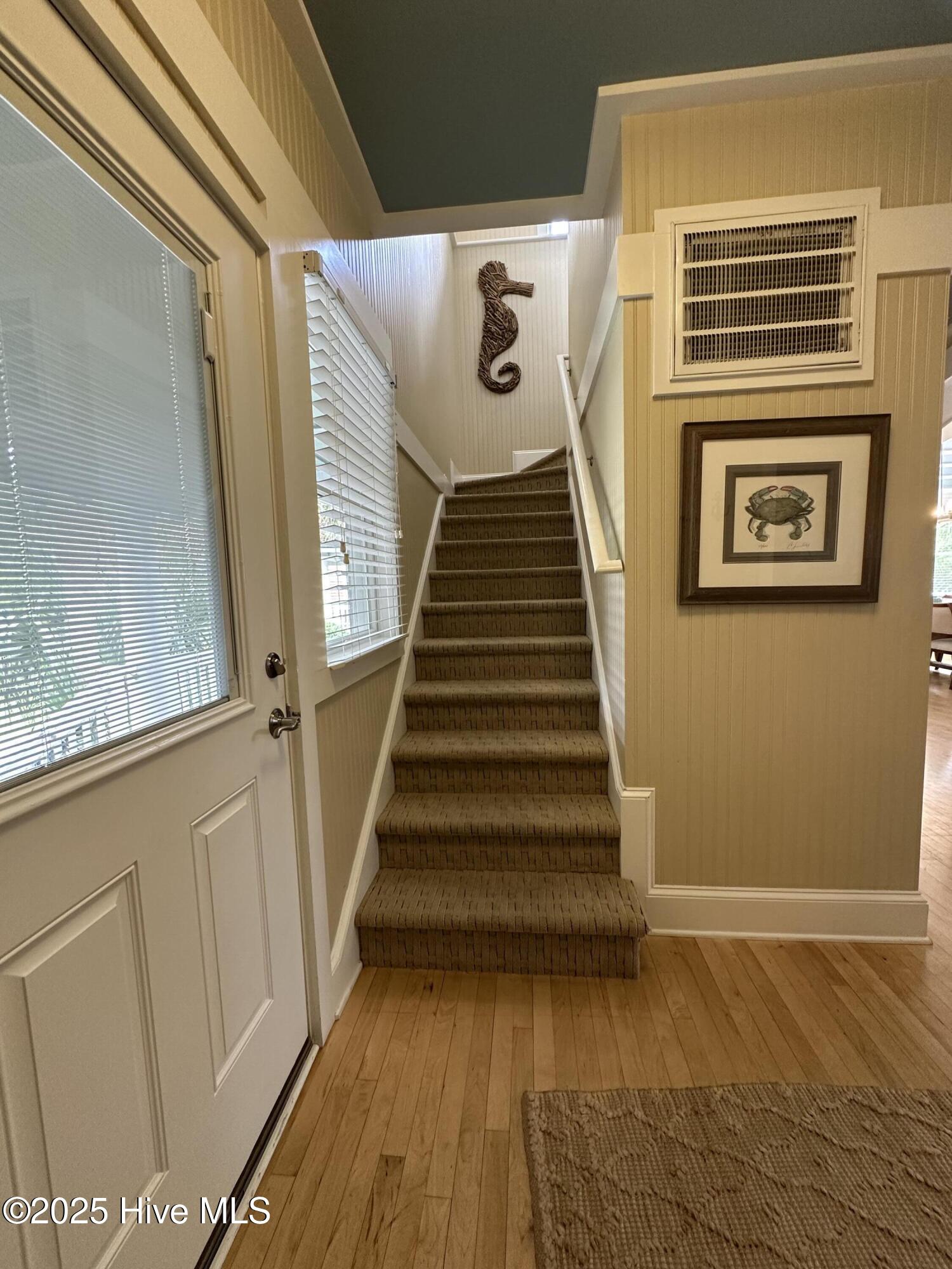 26 Earl Of Craven Court, Week H + Crofter Rights