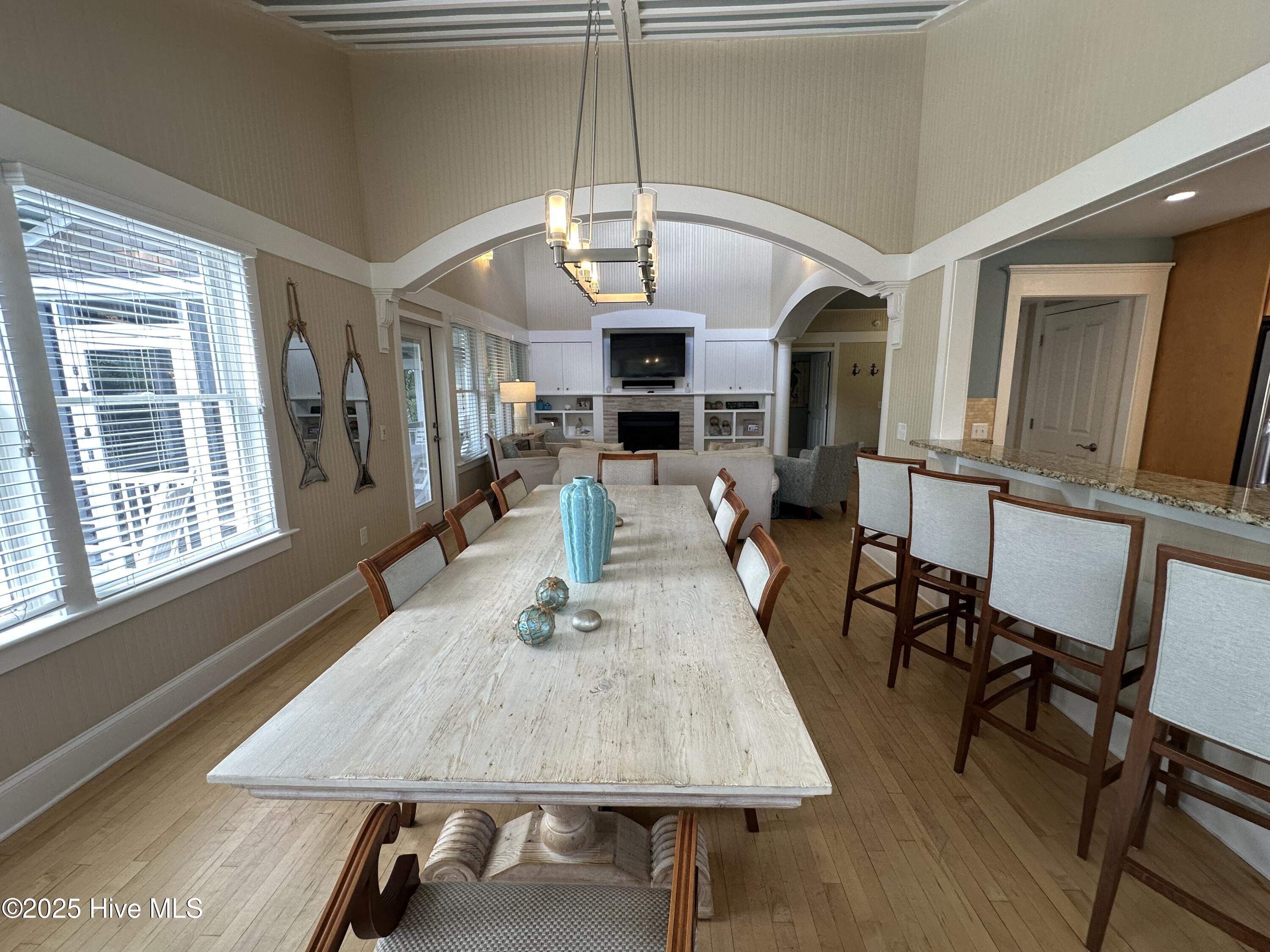 26 Earl Of Craven Court, Week H + Crofter Rights