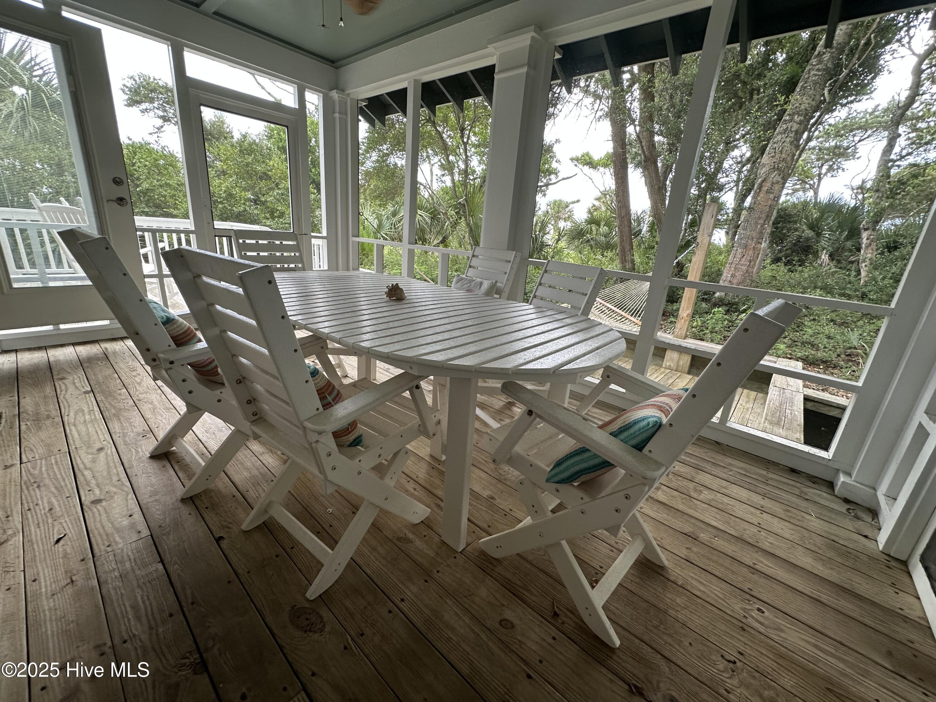 26 Earl Of Craven Court, Week H + Crofter Rights