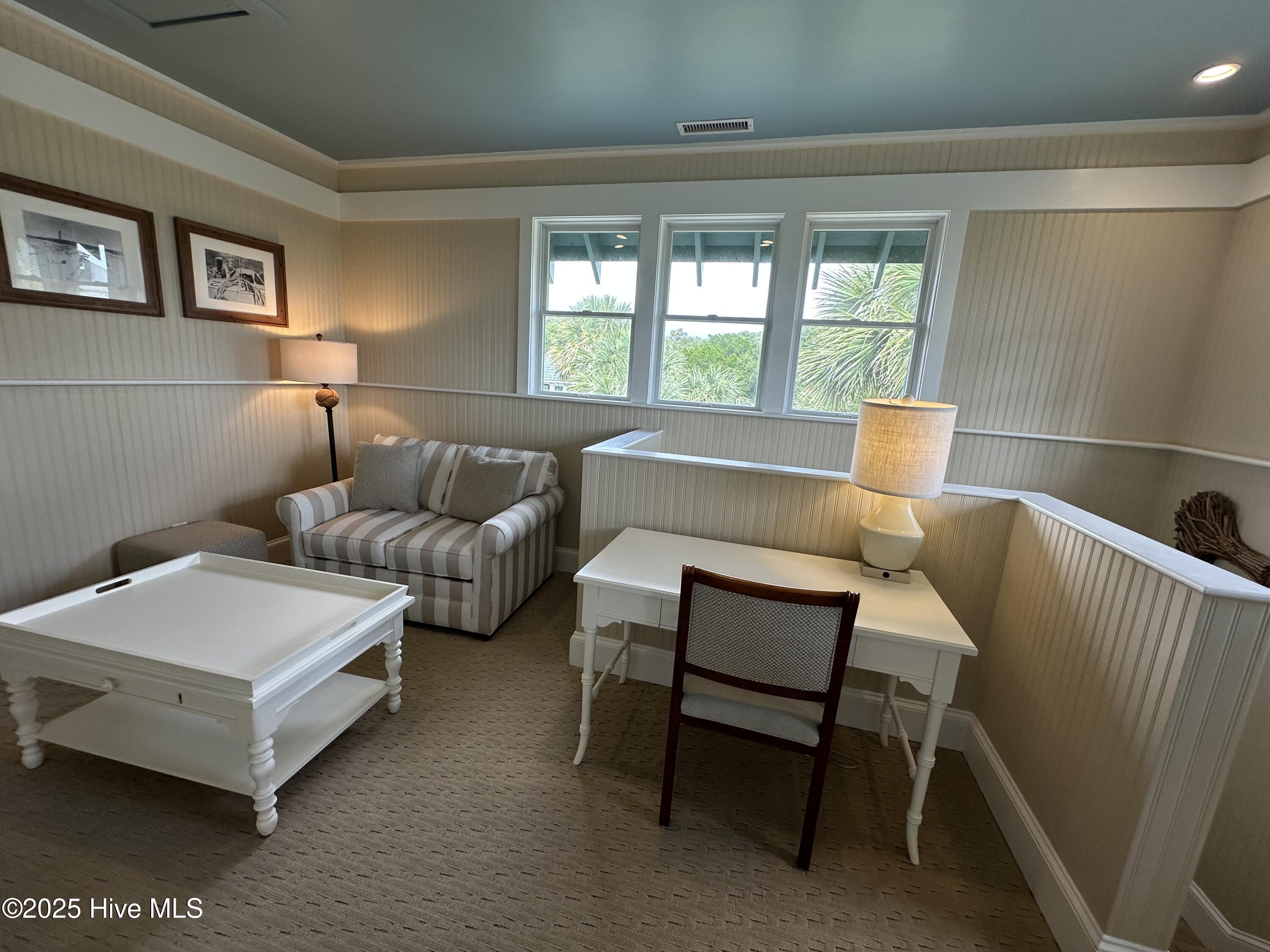 26 Earl Of Craven Court, Week H + Crofter Rights