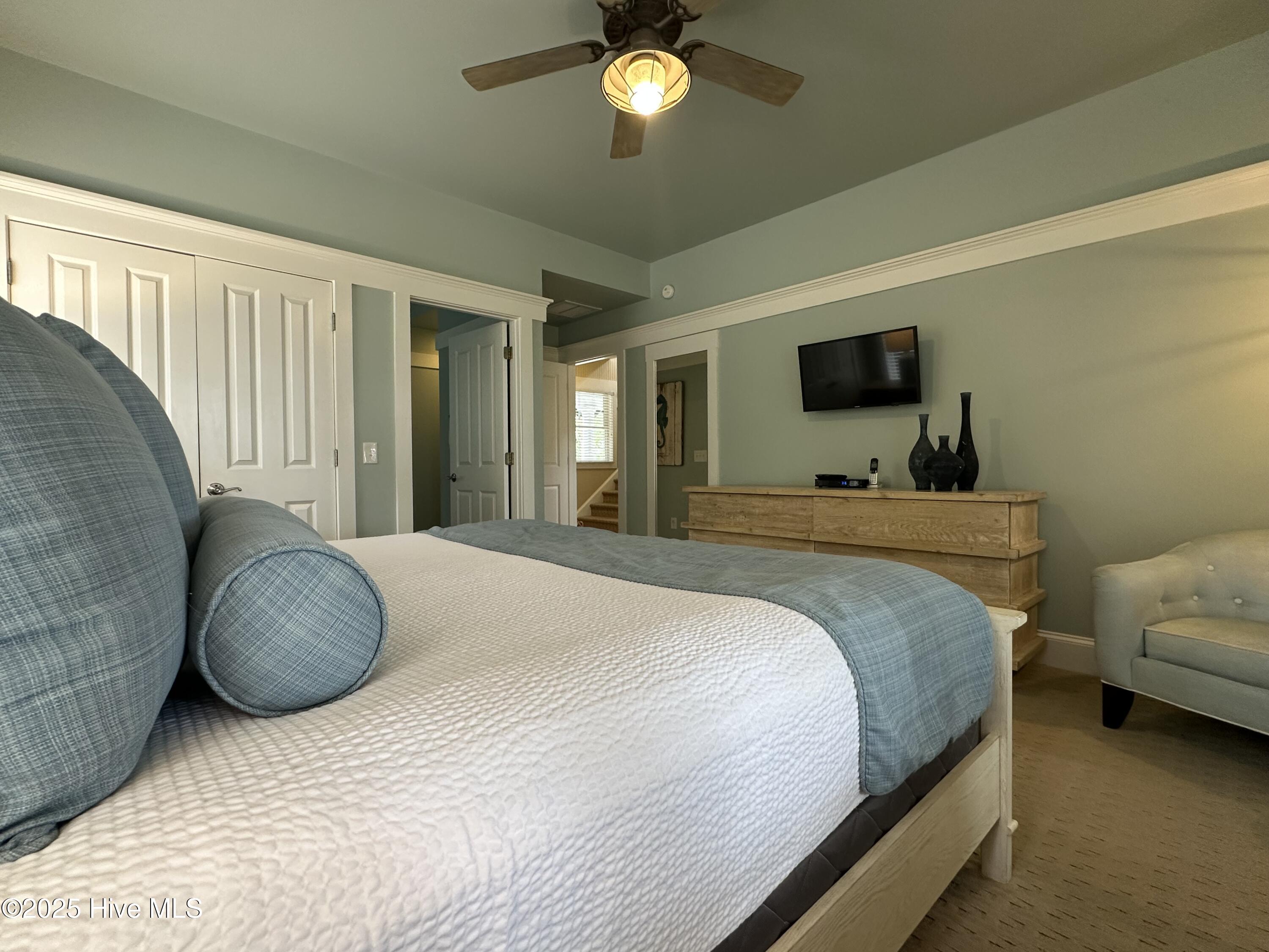 26 Earl Of Craven Court, Week H + Crofter Rights